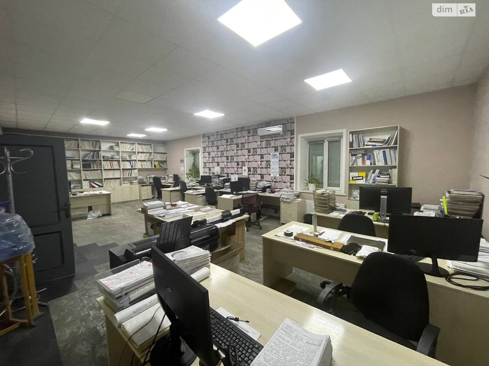 Комерційне приміщення в Дніпрі, продаж по Робоча вулиця 89А, район Робоча, ціна: 650 000 доларів за об’єкт фото 1 Комерційне приміщення в Дніпрі, продаж по Робоча вулиця 89А, район Робоча, ціна: 650 000 доларів за об’єкт фото 1