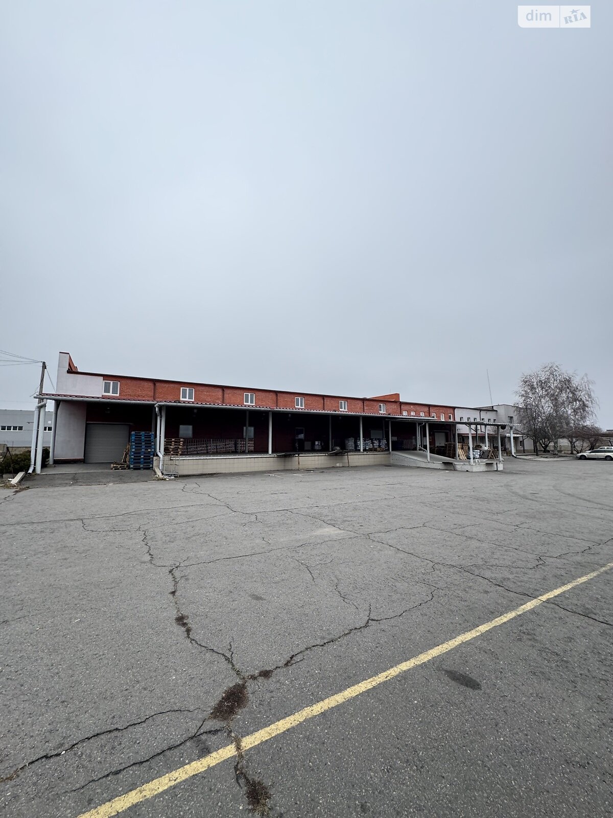 Коммерческое помещение в Днепре, продажа по Стартовая улица, район Соборный, цена: 1 300 000 долларов за объект фото 1 Коммерческое помещение в Днепре, продажа по Стартовая улица, район Соборный, цена: 1 300 000 долларов за объект фото 1