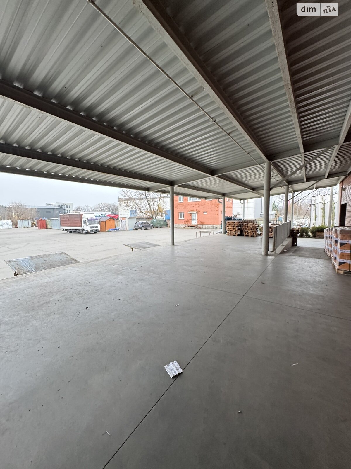 Коммерческое помещение в Днепре, продажа по Стартовая улица, район Соборный, цена: 1 300 000 долларов за объект фото 1 Коммерческое помещение в Днепре, продажа по Стартовая улица, район Соборный, цена: 1 300 000 долларов за объект фото 1