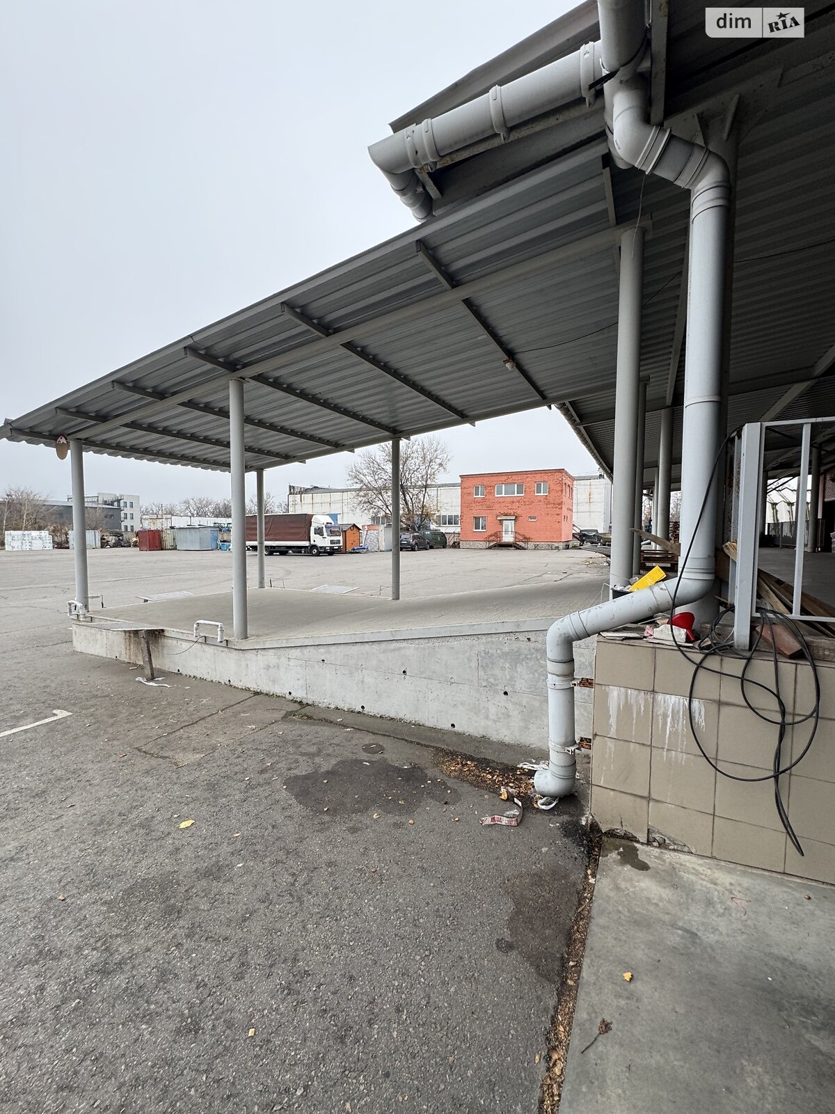 Коммерческое помещение в Днепре, продажа по Стартовая улица, район Соборный, цена: 1 300 000 долларов за объект фото 1 Коммерческое помещение в Днепре, продажа по Стартовая улица, район Соборный, цена: 1 300 000 долларов за объект фото 1