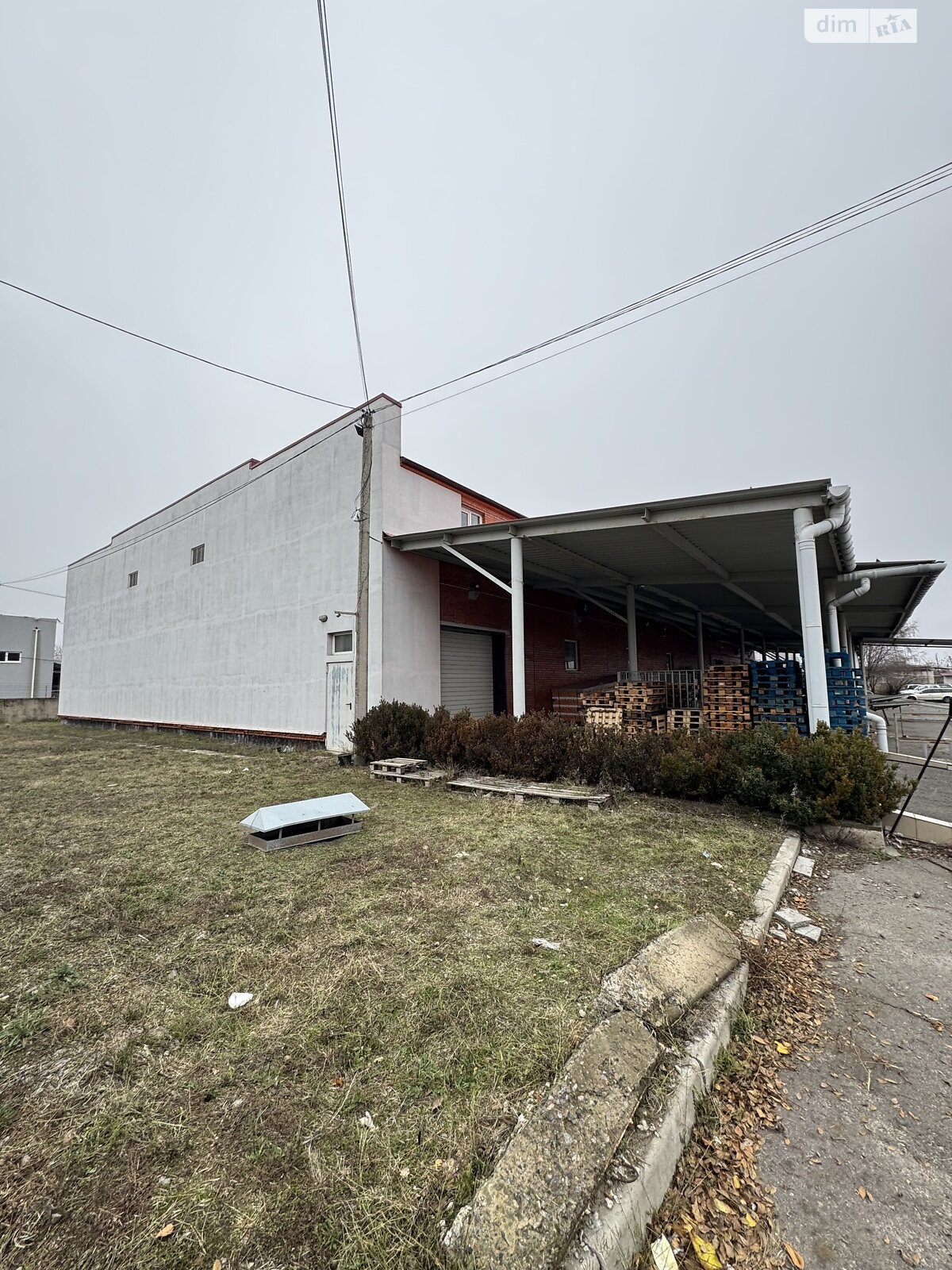 Коммерческое помещение в Днепре, продажа по Стартовая улица, район Соборный, цена: 1 300 000 долларов за объект фото 1 Коммерческое помещение в Днепре, продажа по Стартовая улица, район Соборный, цена: 1 300 000 долларов за объект фото 1