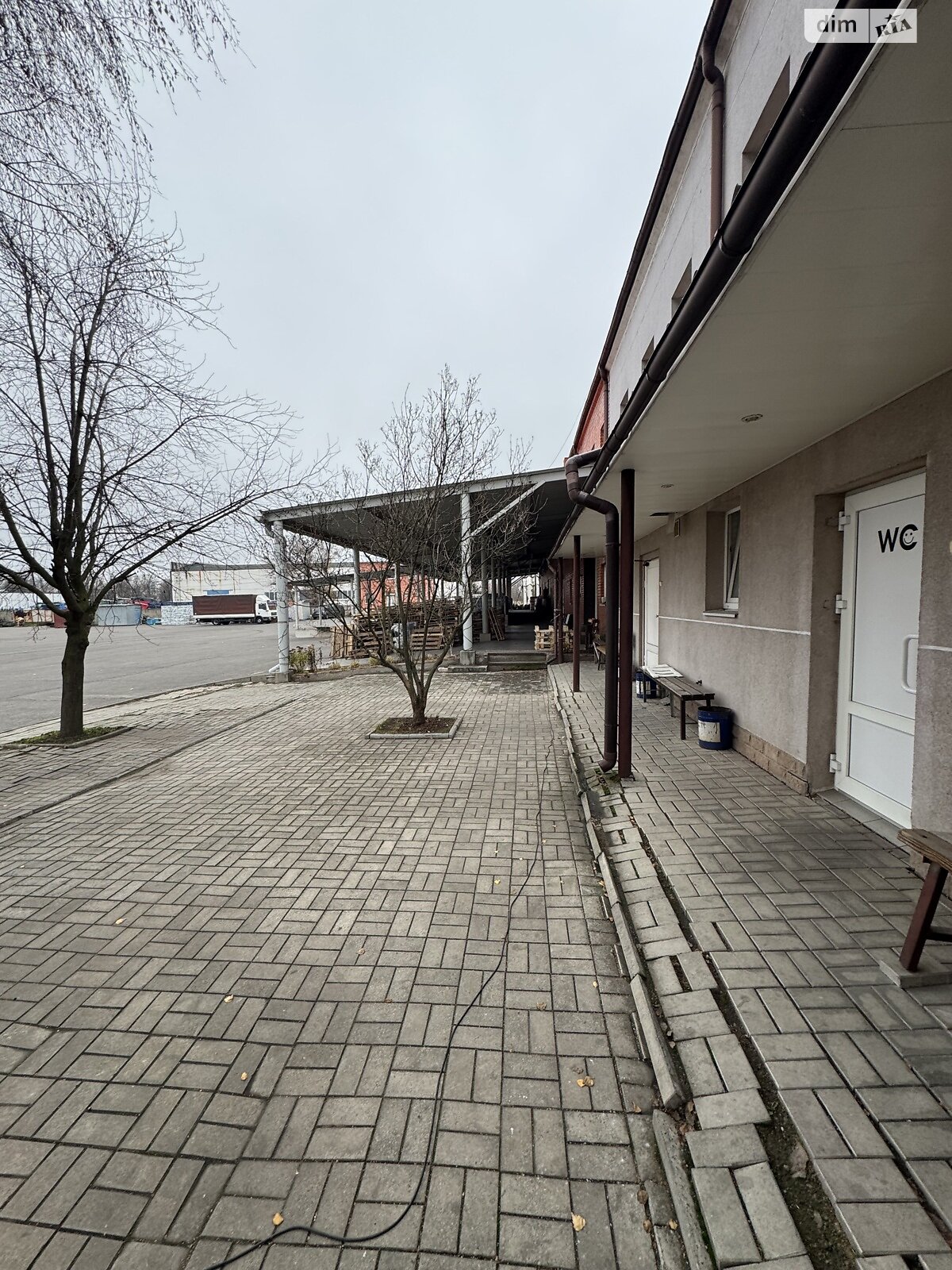 Коммерческое помещение в Днепре, продажа по Стартовая улица, район Соборный, цена: 1 300 000 долларов за объект фото 1 Коммерческое помещение в Днепре, продажа по Стартовая улица, район Соборный, цена: 1 300 000 долларов за объект фото 1