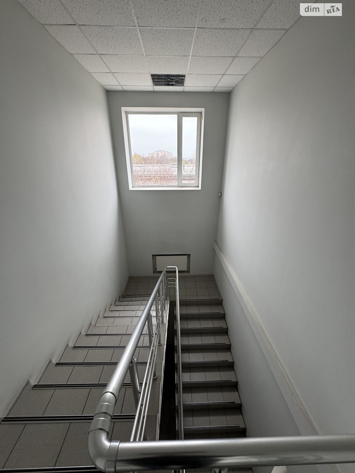 Коммерческое помещение в Днепре, продажа по Стартовая улица, район Соборный, цена: 1 300 000 долларов за объект фото 1 Коммерческое помещение в Днепре, продажа по Стартовая улица, район Соборный, цена: 1 300 000 долларов за объект фото 1