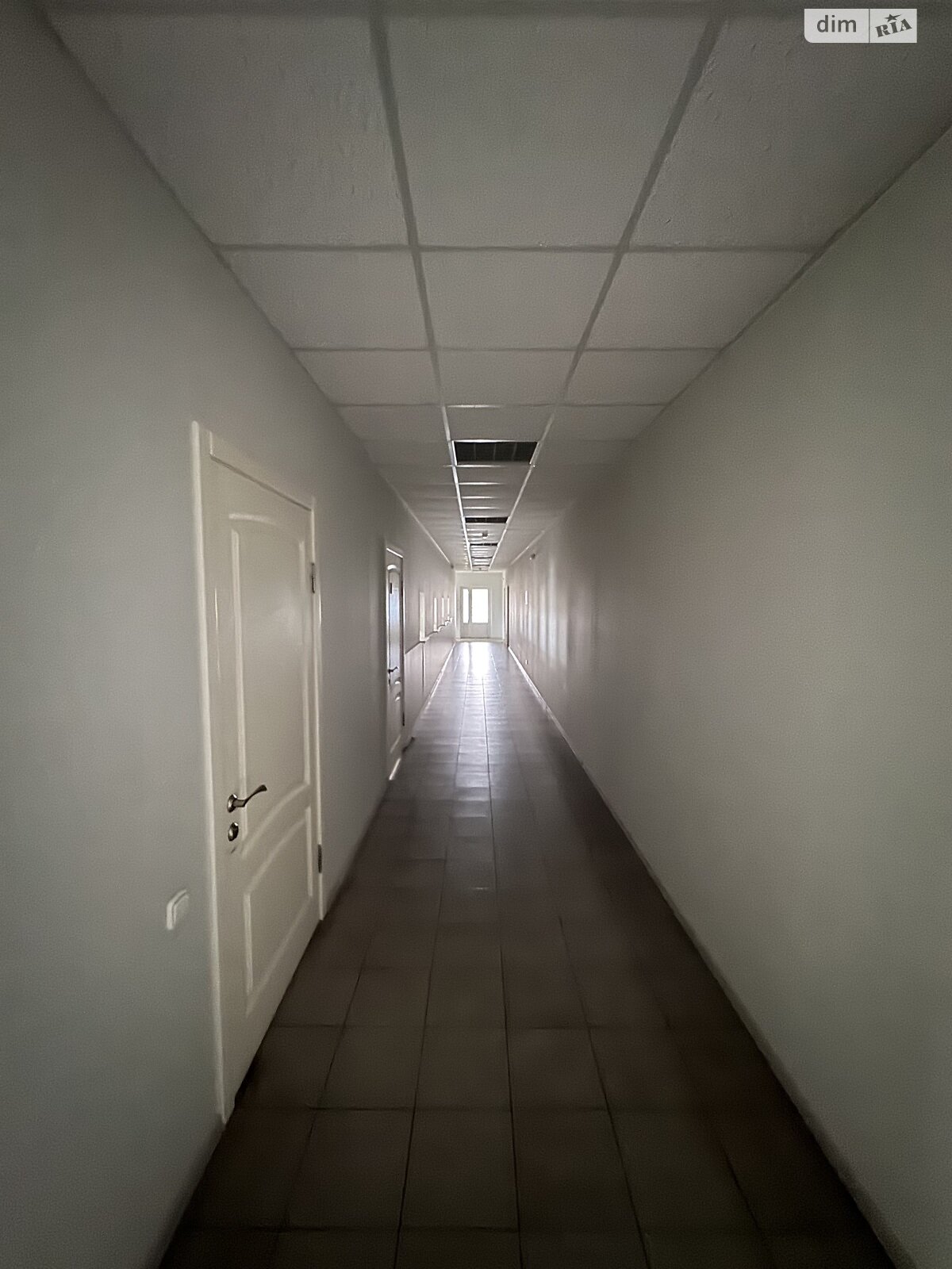 Коммерческое помещение в Днепре, продажа по Стартовая улица, район Соборный, цена: 1 300 000 долларов за объект фото 1 Коммерческое помещение в Днепре, продажа по Стартовая улица, район Соборный, цена: 1 300 000 долларов за объект фото 1