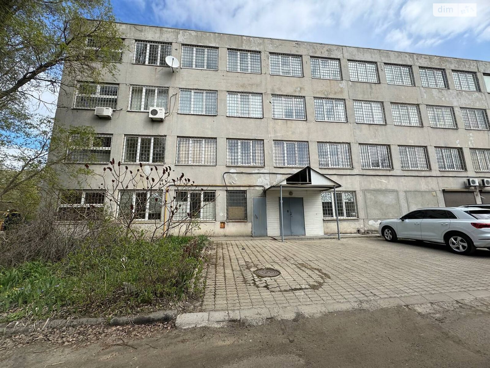 Коммерческое помещение в Днепре, продажа по Артельная улица 10, район Солнечный, цена: 213 000 долларов за объект фото 1 Коммерческое помещение в Днепре, продажа по Артельная улица 10, район Солнечный, цена: 213 000 долларов за объект фото 1