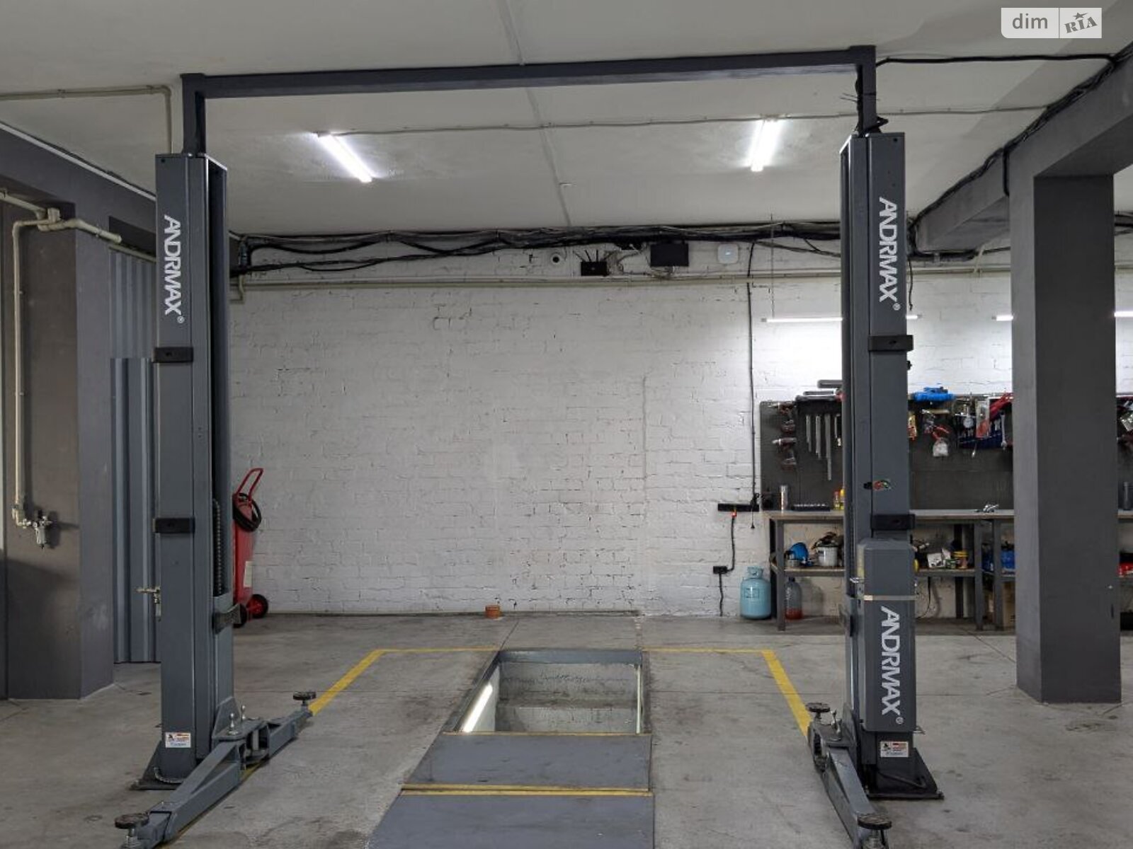 Коммерческое помещение в Днепре, продажа по Солнечная Набережная (Малиновского Маршала) улица 76, район Солнечный, цена: 1 500 000 долларов за объект фото 1 Коммерческое помещение в Днепре, продажа по Солнечная Набережная (Малиновского Маршала) улица 76, район Солнечный, цена: 1 500 000 долларов за объект фото 1