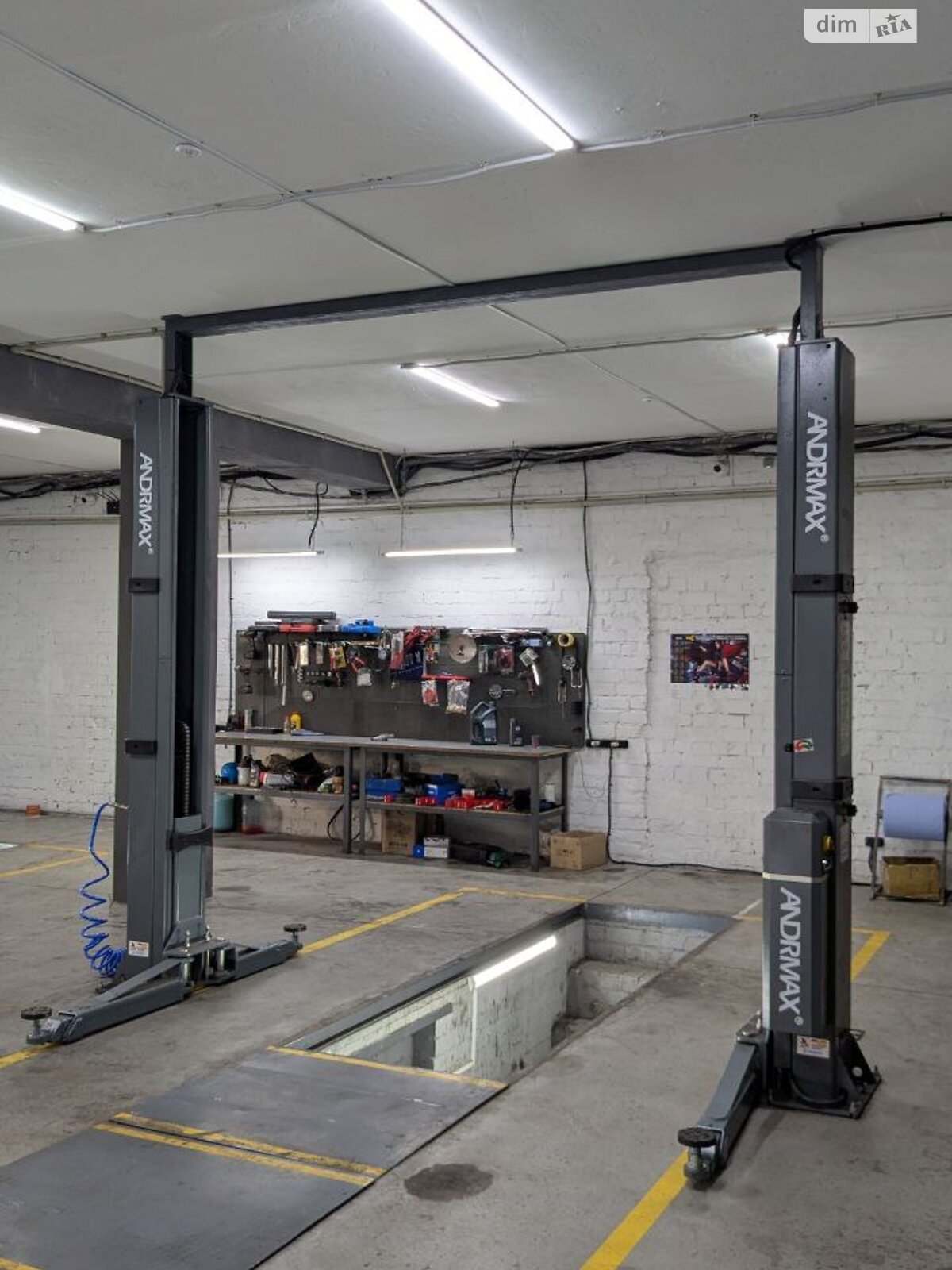 Коммерческое помещение в Днепре, продажа по Солнечная Набережная (Малиновского Маршала) улица 76, район Солнечный, цена: 1 500 000 долларов за объект фото 1 Коммерческое помещение в Днепре, продажа по Солнечная Набережная (Малиновского Маршала) улица 76, район Солнечный, цена: 1 500 000 долларов за объект фото 1