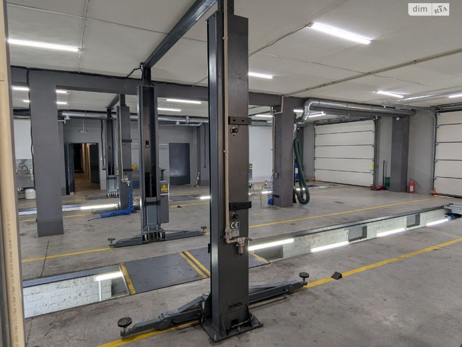 Коммерческое помещение в Днепре, продажа по Солнечная Набережная (Малиновского Маршала) улица 76, район Солнечный, цена: 1 500 000 долларов за объект фото 1 Коммерческое помещение в Днепре, продажа по Солнечная Набережная (Малиновского Маршала) улица 76, район Солнечный, цена: 1 500 000 долларов за объект фото 1