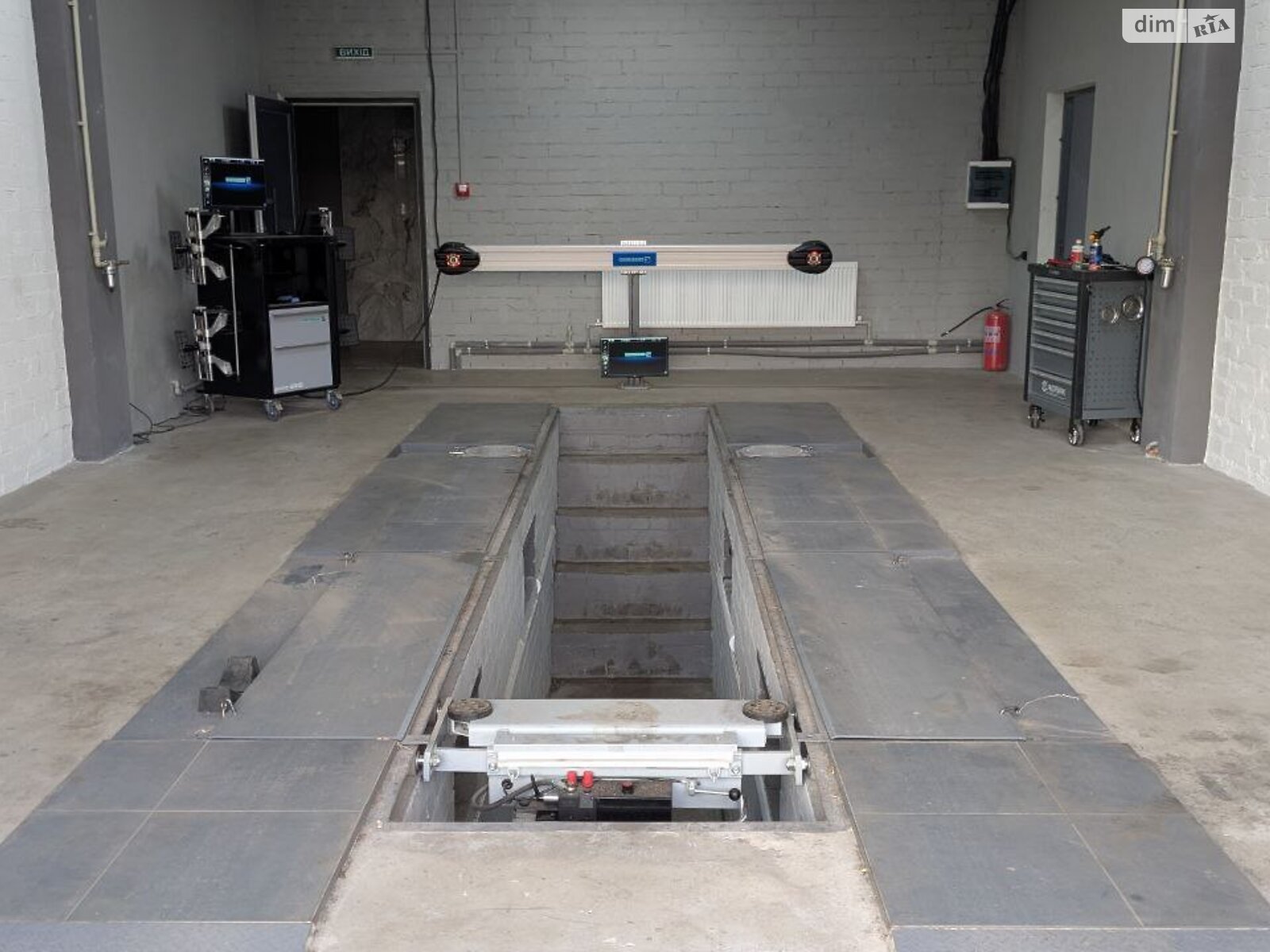 Коммерческое помещение в Днепре, продажа по Солнечная Набережная (Малиновского Маршала) улица 76, район Солнечный, цена: 1 500 000 долларов за объект фото 1 Коммерческое помещение в Днепре, продажа по Солнечная Набережная (Малиновского Маршала) улица 76, район Солнечный, цена: 1 500 000 долларов за объект фото 1