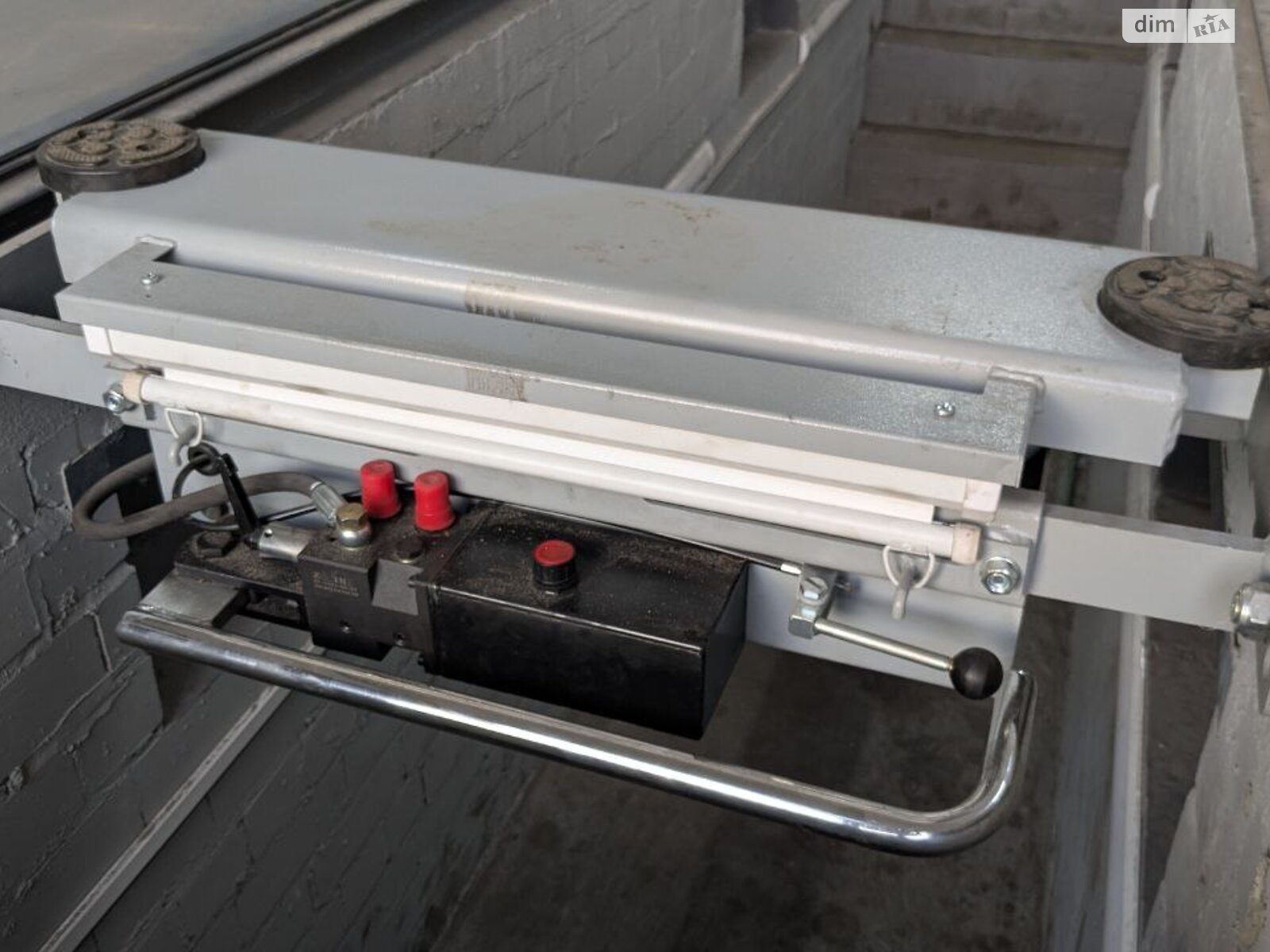 Коммерческое помещение в Днепре, продажа по Солнечная Набережная (Малиновского Маршала) улица 76, район Солнечный, цена: 1 500 000 долларов за объект фото 1 Коммерческое помещение в Днепре, продажа по Солнечная Набережная (Малиновского Маршала) улица 76, район Солнечный, цена: 1 500 000 долларов за объект фото 1