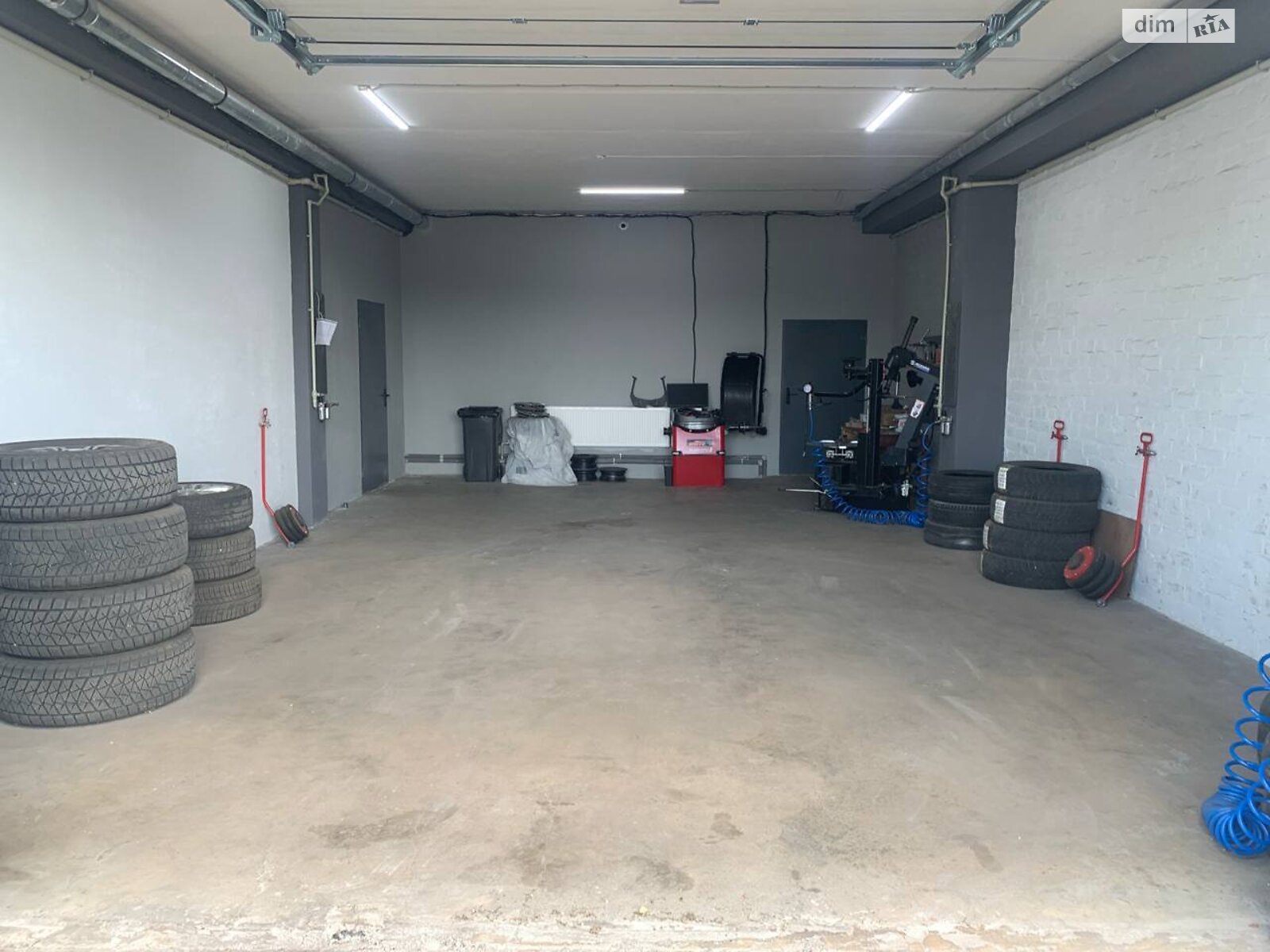 Коммерческое помещение в Днепре, продажа по Солнечная Набережная (Малиновского Маршала) улица 76, район Солнечный, цена: 1 500 000 долларов за объект фото 1 Коммерческое помещение в Днепре, продажа по Солнечная Набережная (Малиновского Маршала) улица 76, район Солнечный, цена: 1 500 000 долларов за объект фото 1