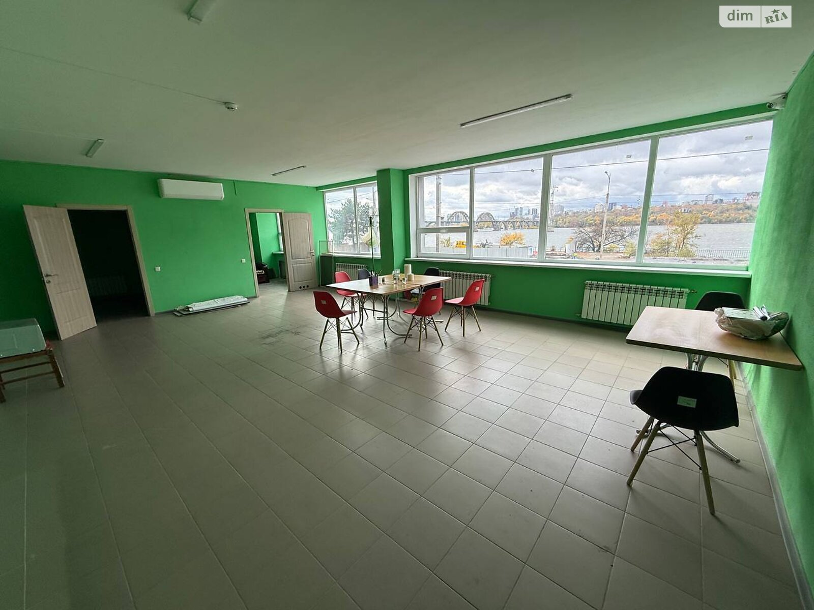 Комерційне приміщення в Дніпрі, продаж по Сонячна Набережна (Малиновського Маршала) вулиця 76, район Сонячний, ціна: 1 500 000 доларів за об’єкт фото 1 Комерційне приміщення в Дніпрі, продаж по Сонячна Набережна (Малиновського Маршала) вулиця 76, район Сонячний, ціна: 1 500 000 доларів за об’єкт фото 1