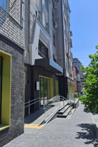 Коммерческое помещение в Днепре, продажа по Исполкомовская улица 13, район Центр, цена: 591 000 долларов за объект фото 2