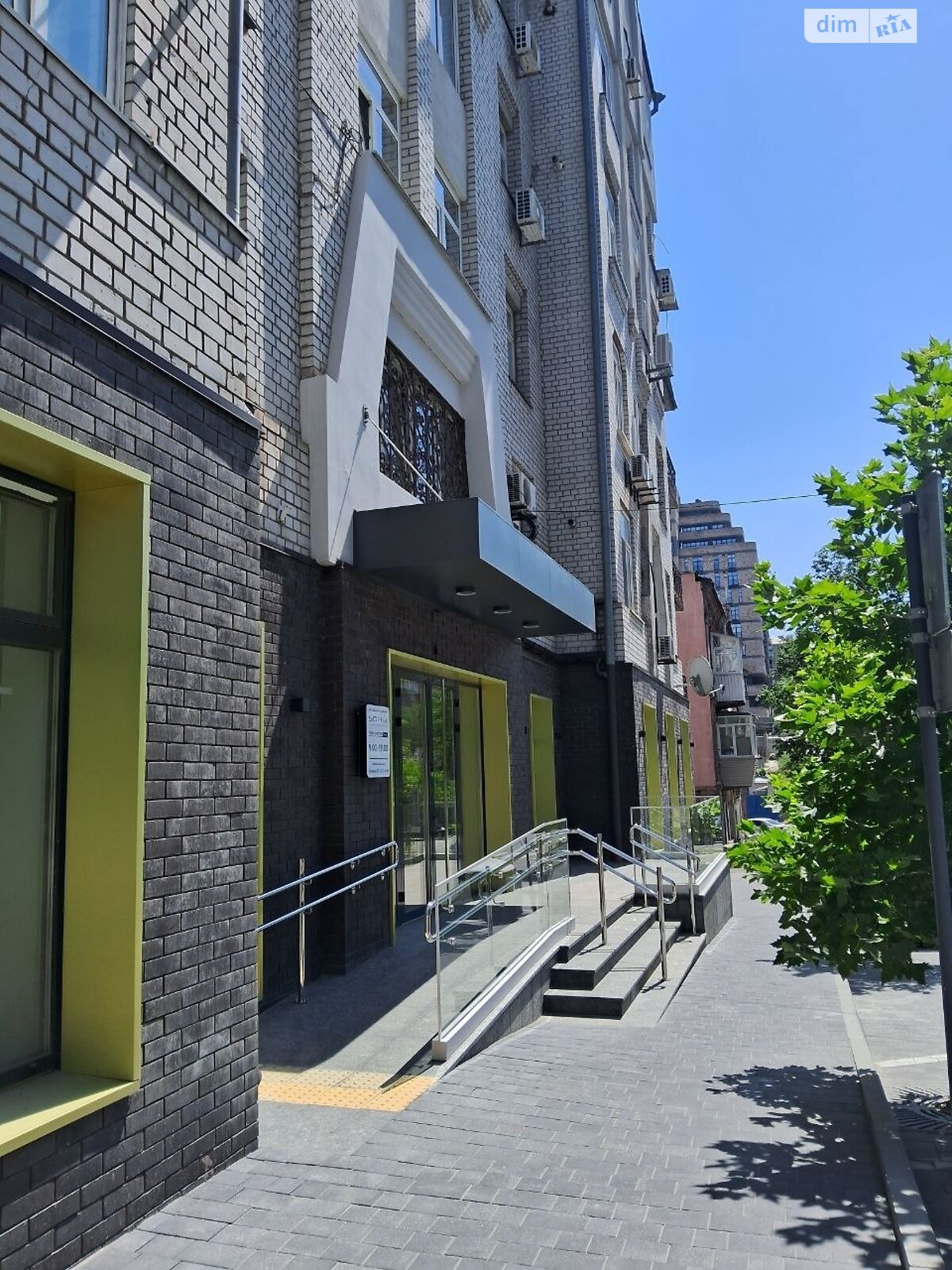 Коммерческое помещение в Днепре, продажа по Исполкомовская улица 13, район Центр, цена: 591 000 долларов за объект фото 1