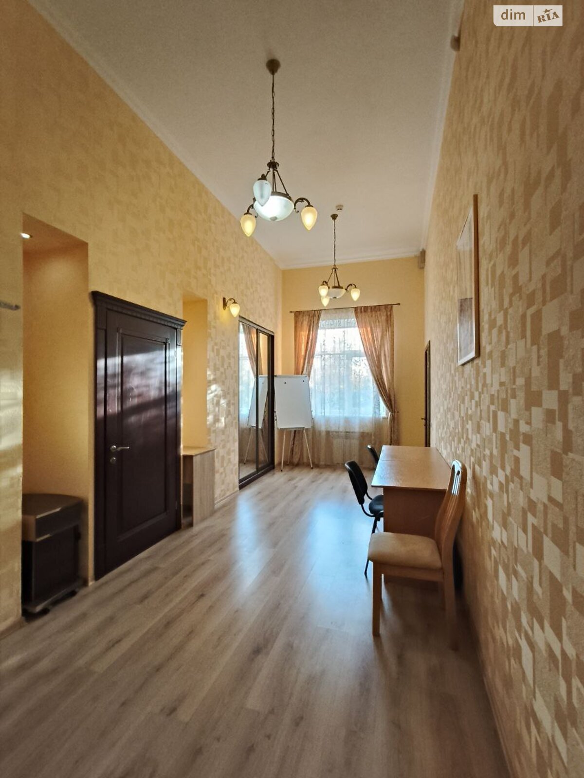 Коммерческое помещение в Днепре, продажа по Исполкомовская улица 56А, район Центр, цена: 305 000 долларов за объект фото 1