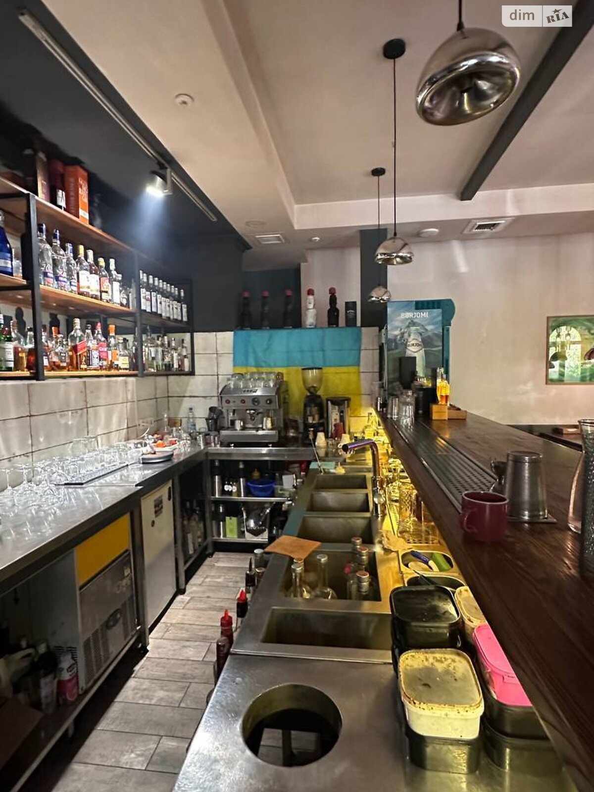 Комерційне приміщення в Дніпрі, продаж по Володимира Мономаха вулиця 4, район Центр, ціна: 18 000 доларів за об’єкт фото 1 Комерційне приміщення в Дніпрі, продаж по Володимира Мономаха вулиця 4, район Центр, ціна: 18 000 доларів за об’єкт фото 1