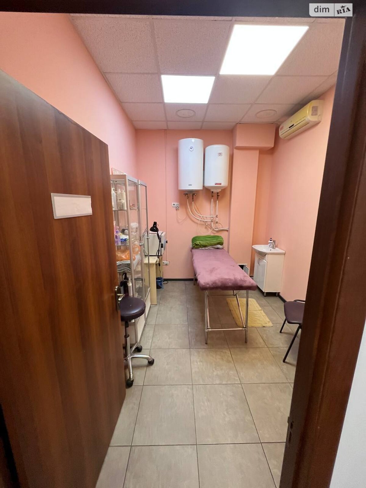 Комерційне приміщення в Дніпрі, продаж по Воскресенська вулиця 1А, район Центр, ціна: 195 000 доларів за об’єкт фото 1