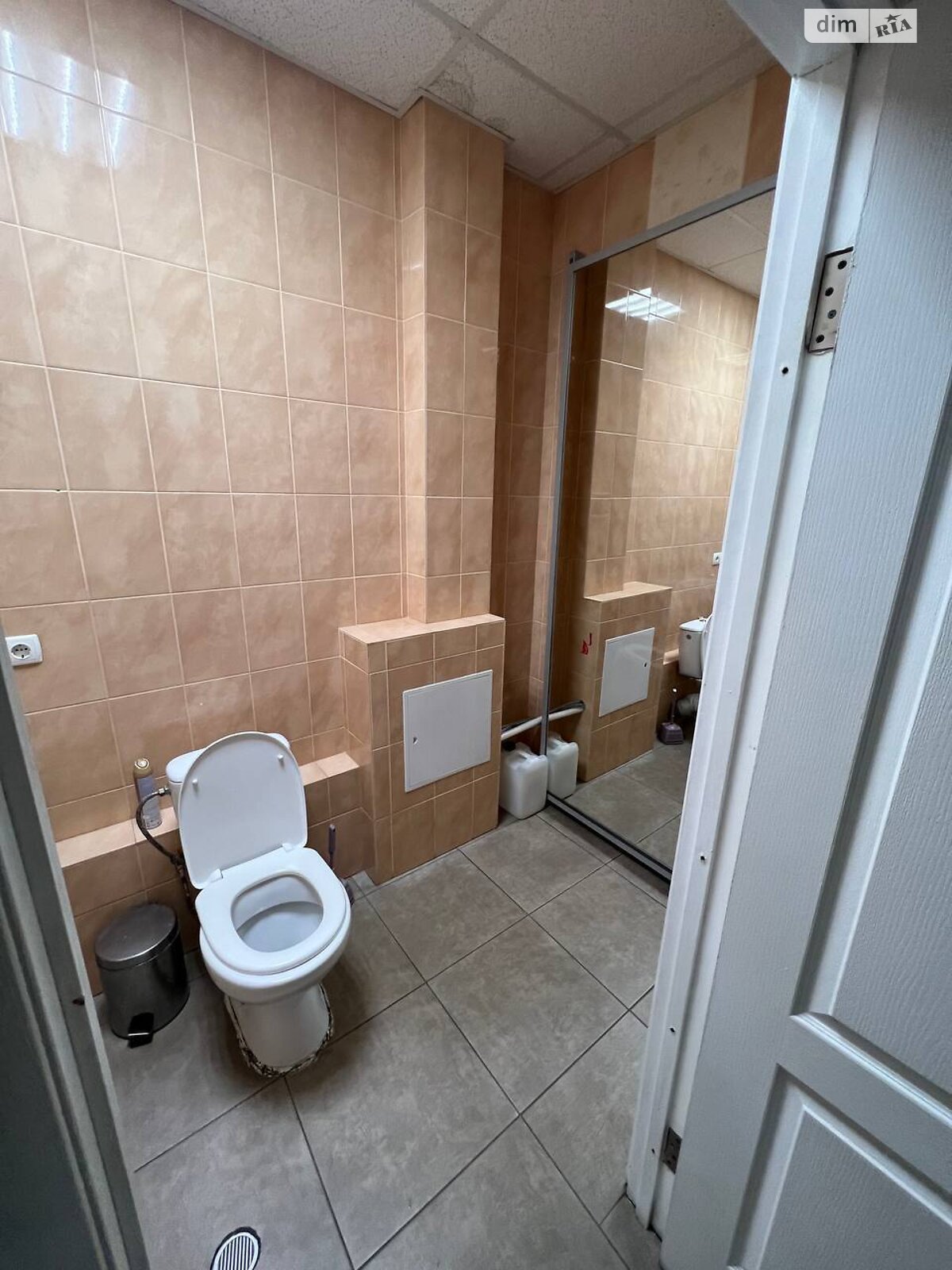 Комерційне приміщення в Дніпрі, продаж по Воскресенська вулиця 1А, район Центр, ціна: 195 000 доларів за об’єкт фото 1