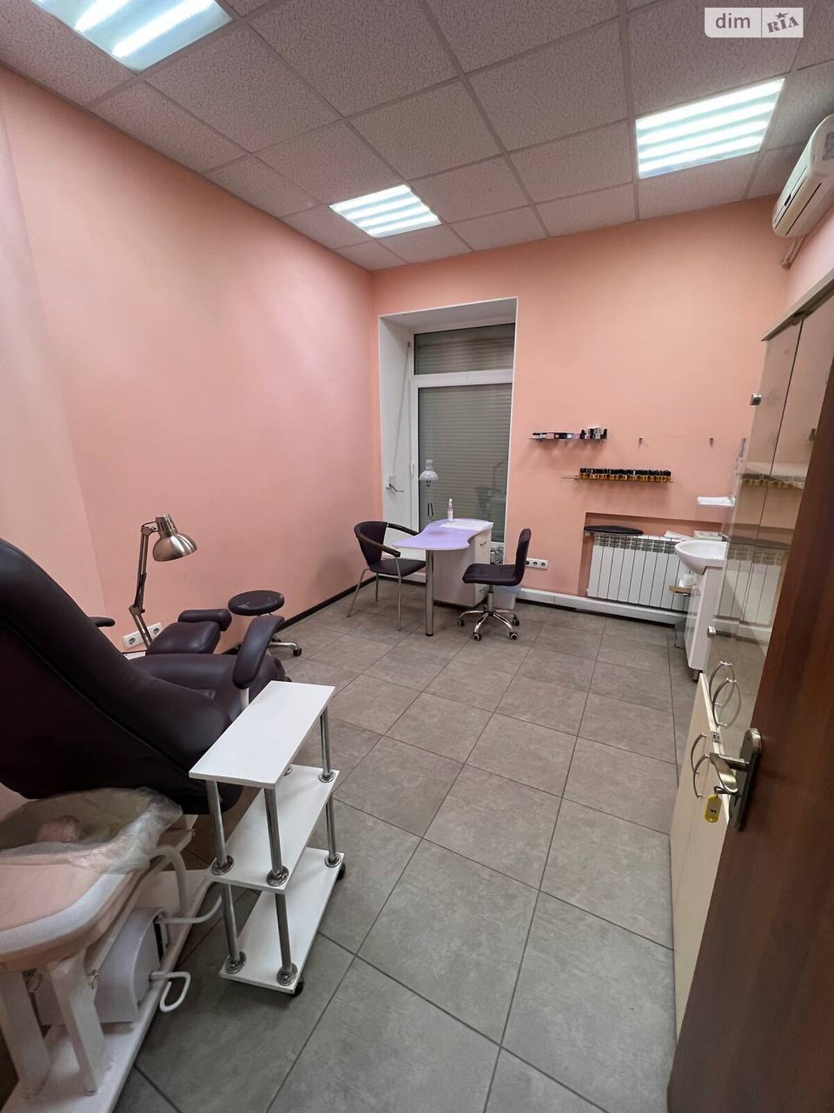 Комерційне приміщення в Дніпрі, продаж по Воскресенська вулиця 1А, район Центр, ціна: 195 000 доларів за об’єкт фото 1