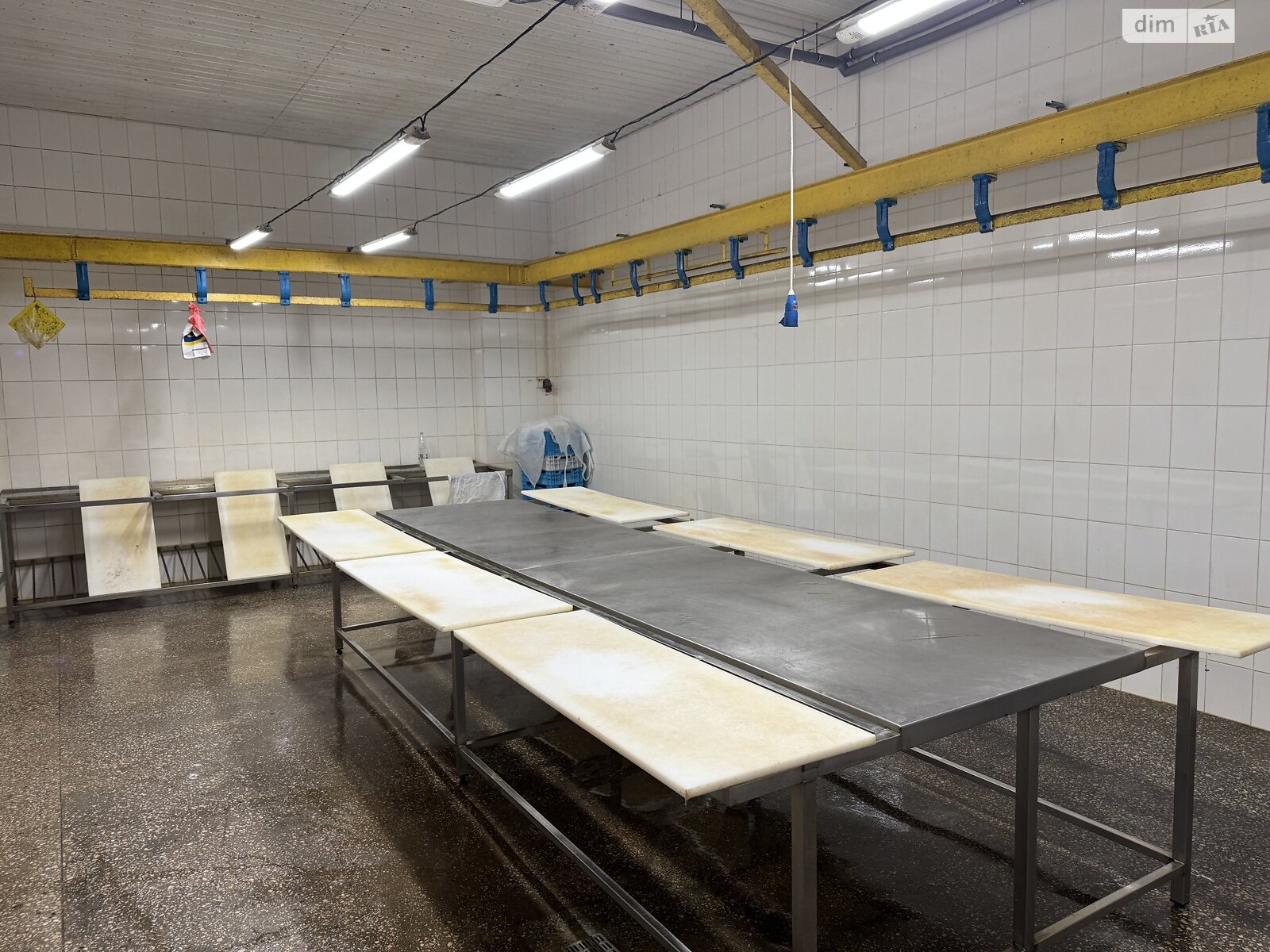 Комерційне приміщення в Дорожньому, продаж по Київська вулиця, ціна: 1 380 000 доларів за об’єкт фото 1 Комерційне приміщення в Дорожньому, продаж по Київська вулиця, ціна: 1 380 000 доларів за об’єкт фото 1