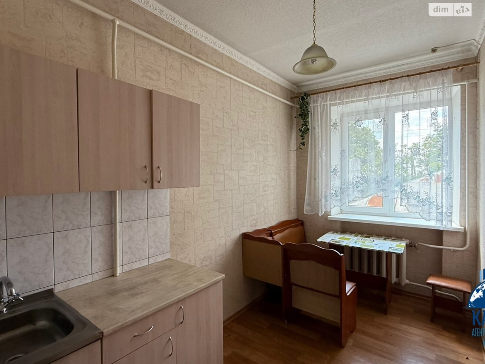 Коммерческое помещение в Доследном, 50-летия Победы улица 26, цена: продажи 350 000 долларов за объект фото 1 Коммерческое помещение в Доследном, 50-летия Победы улица 26, цена продажи: 350 000 долларов за объект фото 1