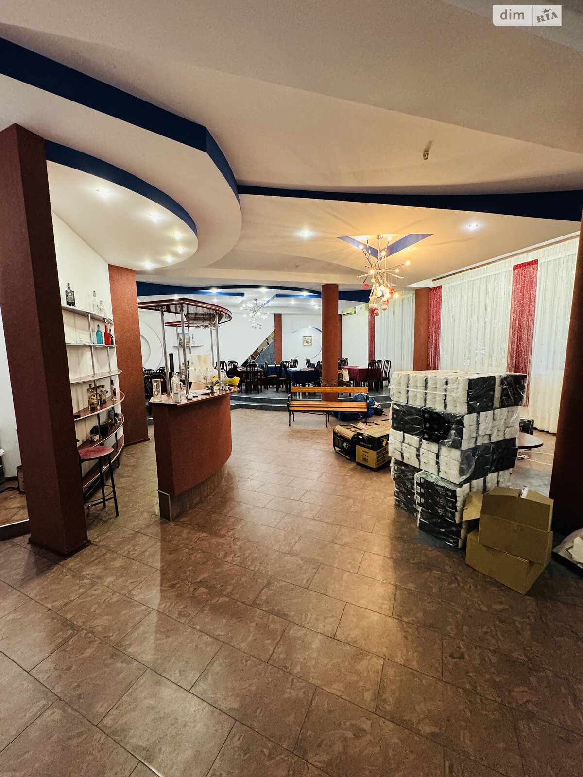 Комерційне приміщення в Дрогобичі, Пилипа Орлика вулиця, ціна продажу: 900 000 доларів за об’єкт фото 1