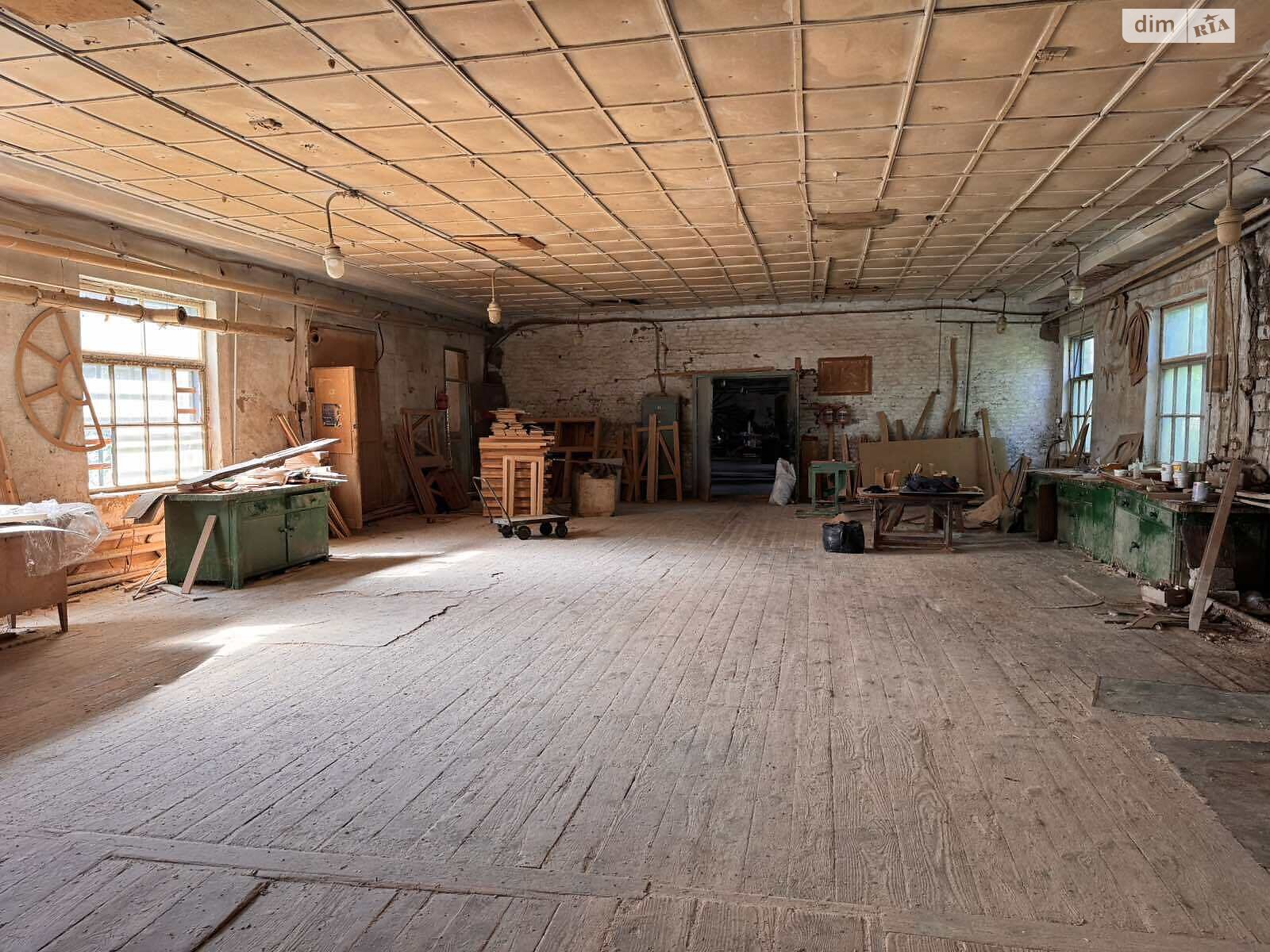 Коммерческое помещение в Дубиевке, Лесная улица, цена: продажи 275 000 долларов за объект фото 1 Коммерческое помещение в Дубиевке, Лесная улица, цена продажи: 275 000 долларов за объект фото 1