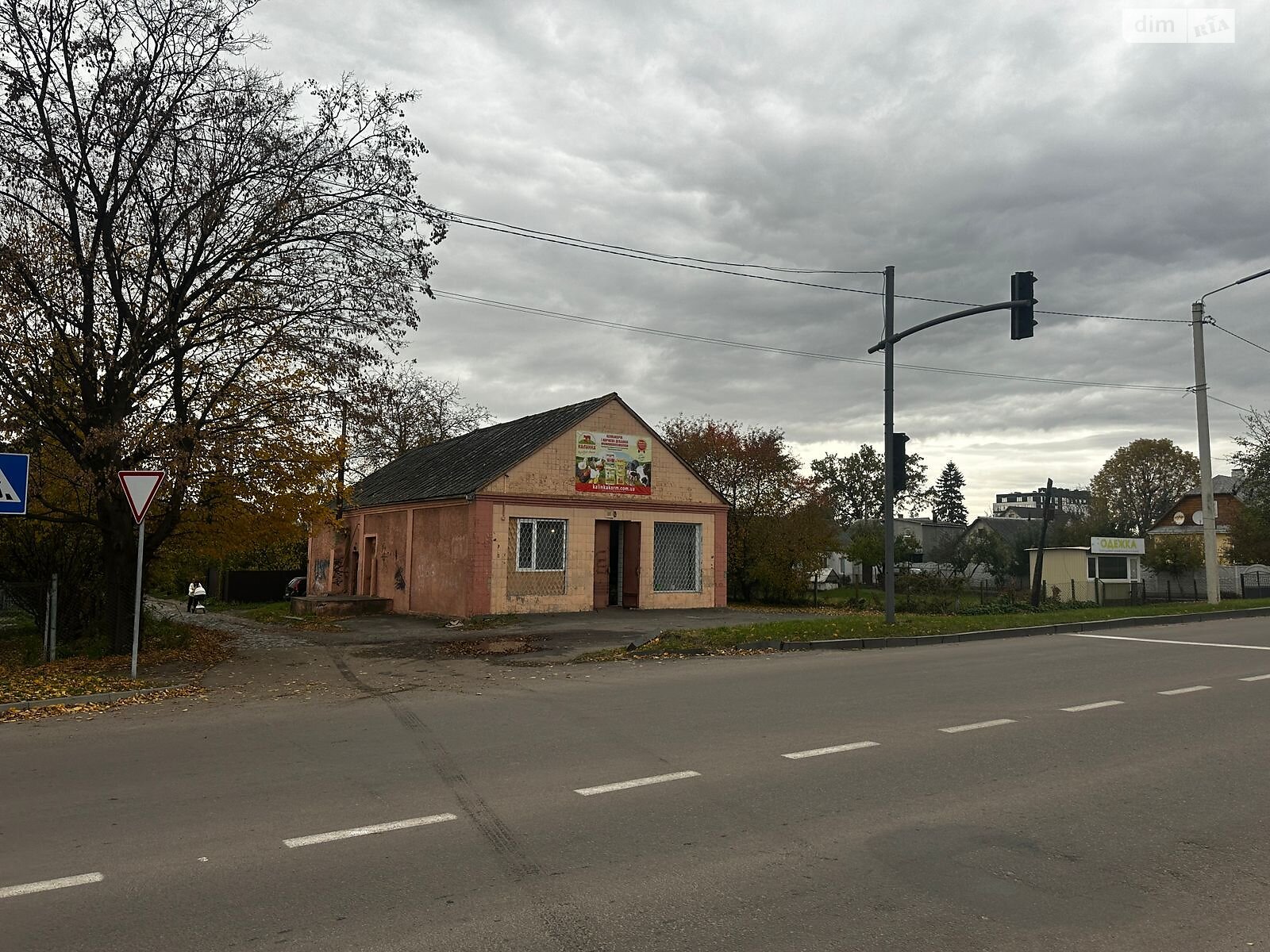 Коммерческое помещение в Дубно, продажа по Михаила Грушевского улица 122, район Дубно, цена: 100 долларов за объект фото 1