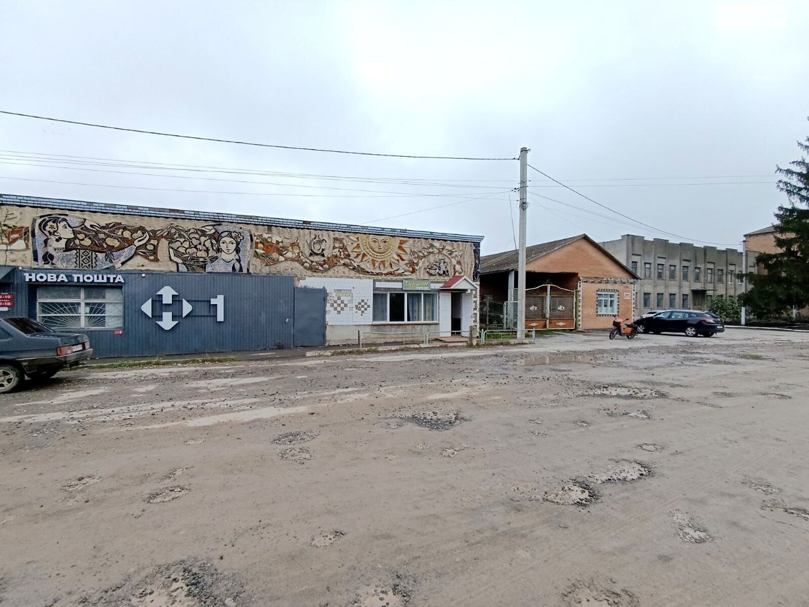 Комерційне приміщення в Дунаївцях, продаж по вулиця Травнева 2А, район Дунаївці, ціна: 2 100 000 доларів за об’єкт фото 1
