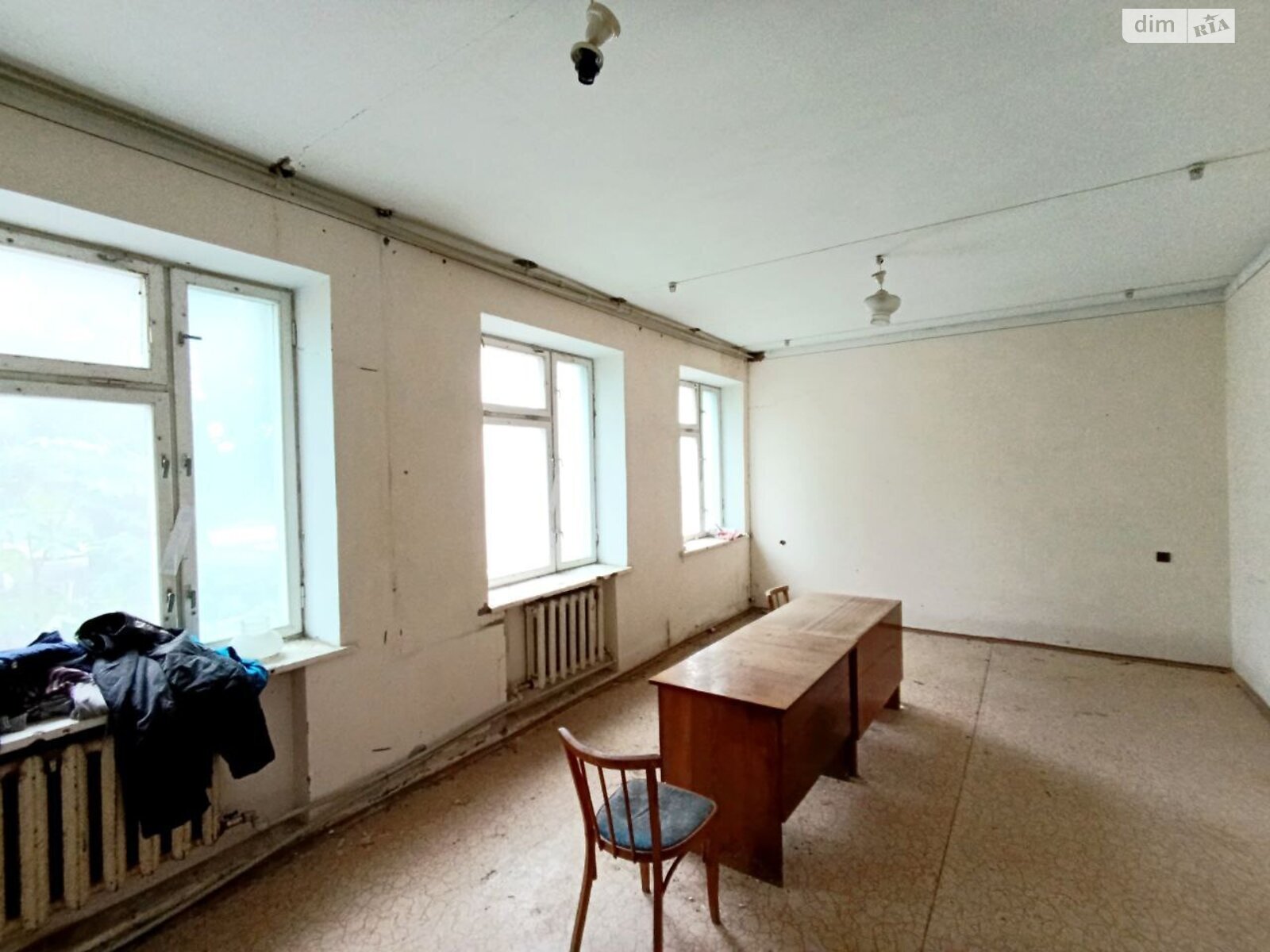 Комерційне приміщення в Дунаївцях, продаж по вулиця Травнева 2А, район Дунаївці, ціна: 2 100 000 доларів за об’єкт фото 1