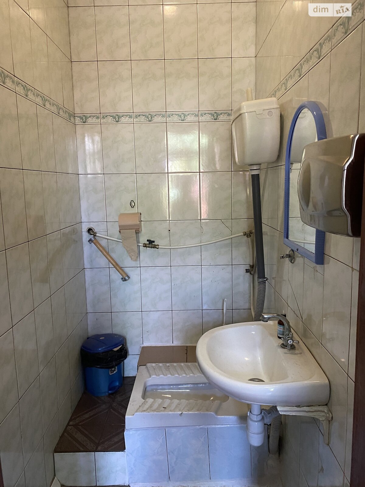 Комерційне приміщення в Гадячі, продаж по Драгоманова (Комуністична) вулиця 1, район Гадяч, ціна: 160 000 доларів за об’єкт фото 1 Комерційне приміщення в Гадячі, продаж по Драгоманова (Комуністична) вулиця 1, район Гадяч, ціна: 160 000 доларів за об’єкт фото 1