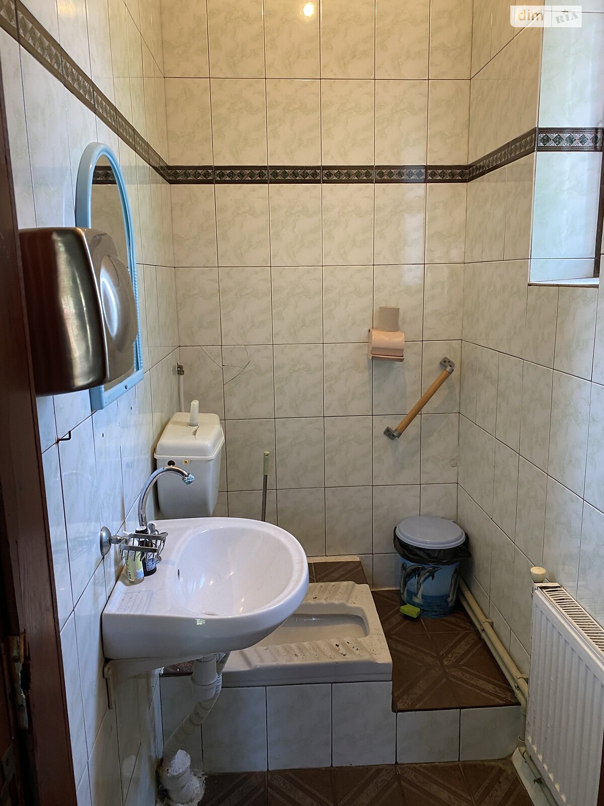 Комерційне приміщення в Гадячі, продаж по Драгоманова (Комуністична) вулиця 1, район Гадяч, ціна: 160 000 доларів за об’єкт фото 1 Комерційне приміщення в Гадячі, продаж по Драгоманова (Комуністична) вулиця 1, район Гадяч, ціна: 160 000 доларів за об’єкт фото 1