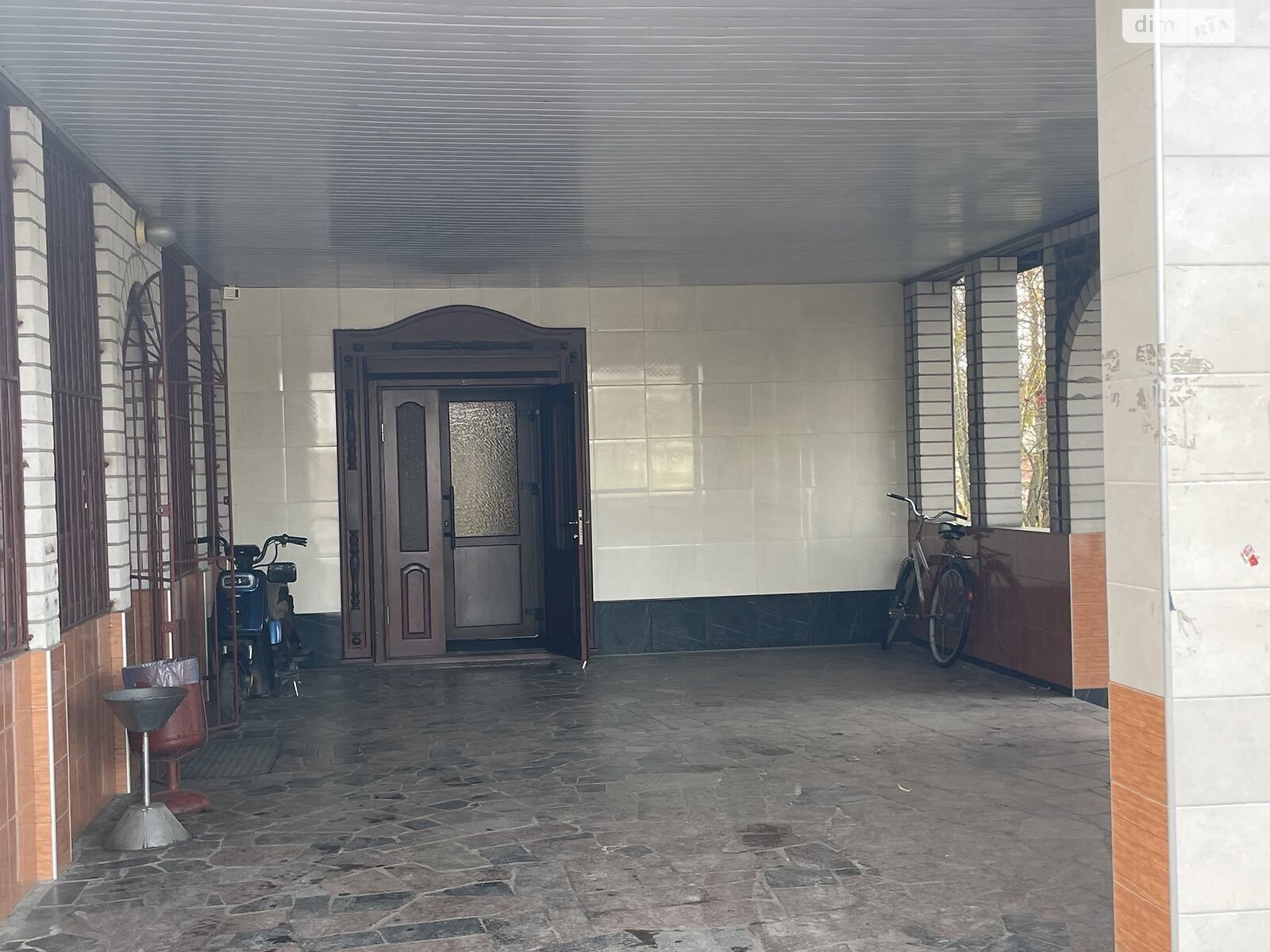 Коммерческое помещение в Гальчине, вулиця Корольова, цена продажи: 70 000 долларов за объект фото 1