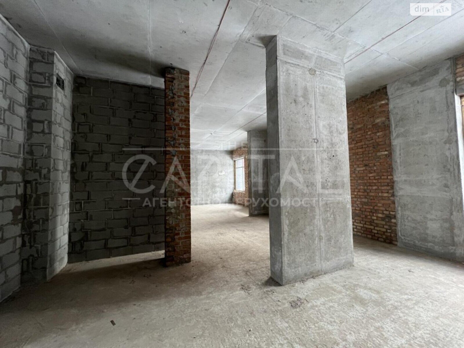 Коммерческое помещение в Гатном, Оптимистическая улица, цена продажи: 137 400 долларов за объект фото 1
