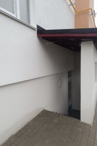 Коммерческое помещение в Гнедине, Идейная улица 17, цена продажи: 8 000 долларов за объект фото 2