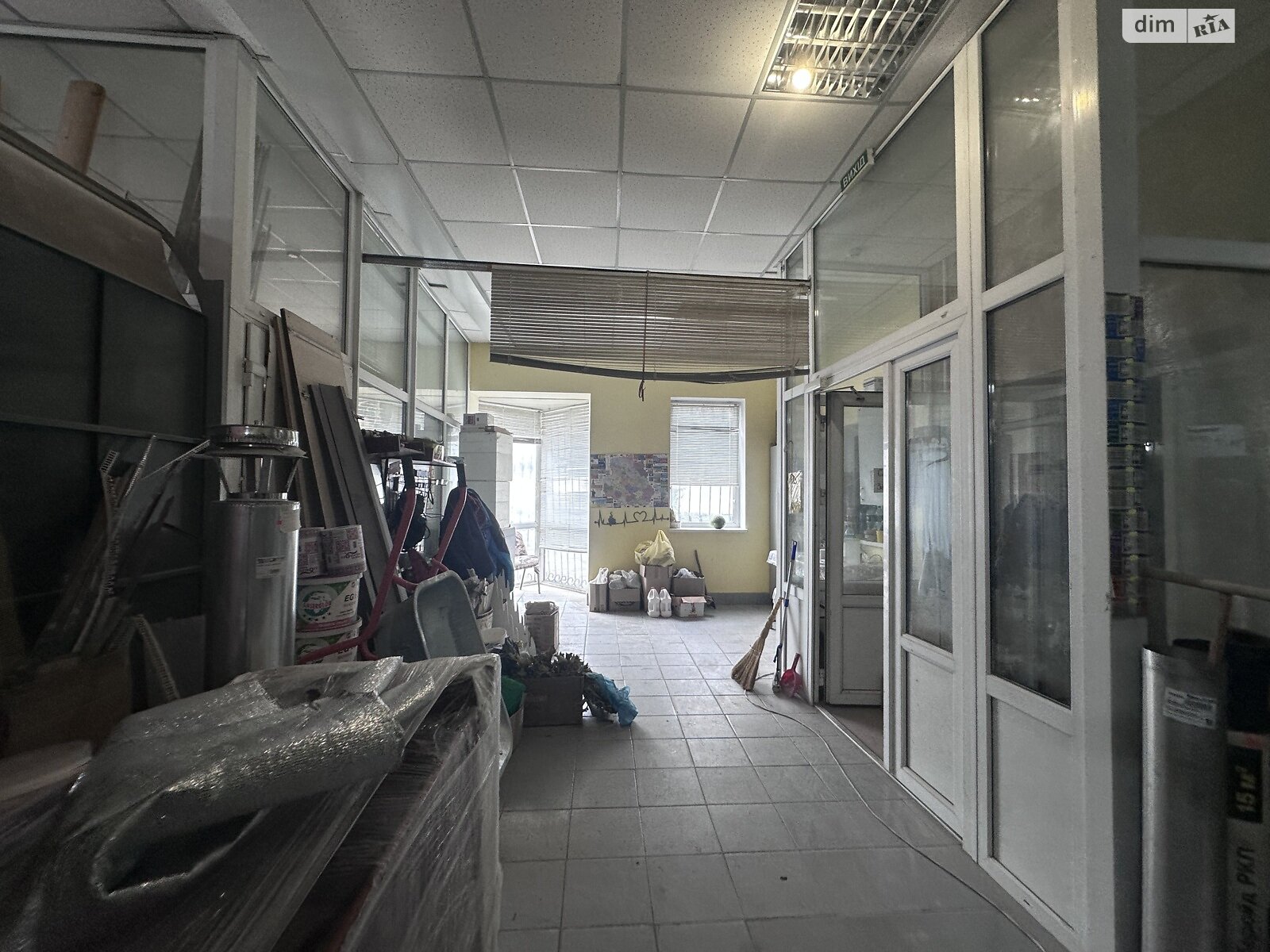 Коммерческое помещение в Гнивани, Соборная улица, цена продажи: 295 000 долларов за объект фото 1