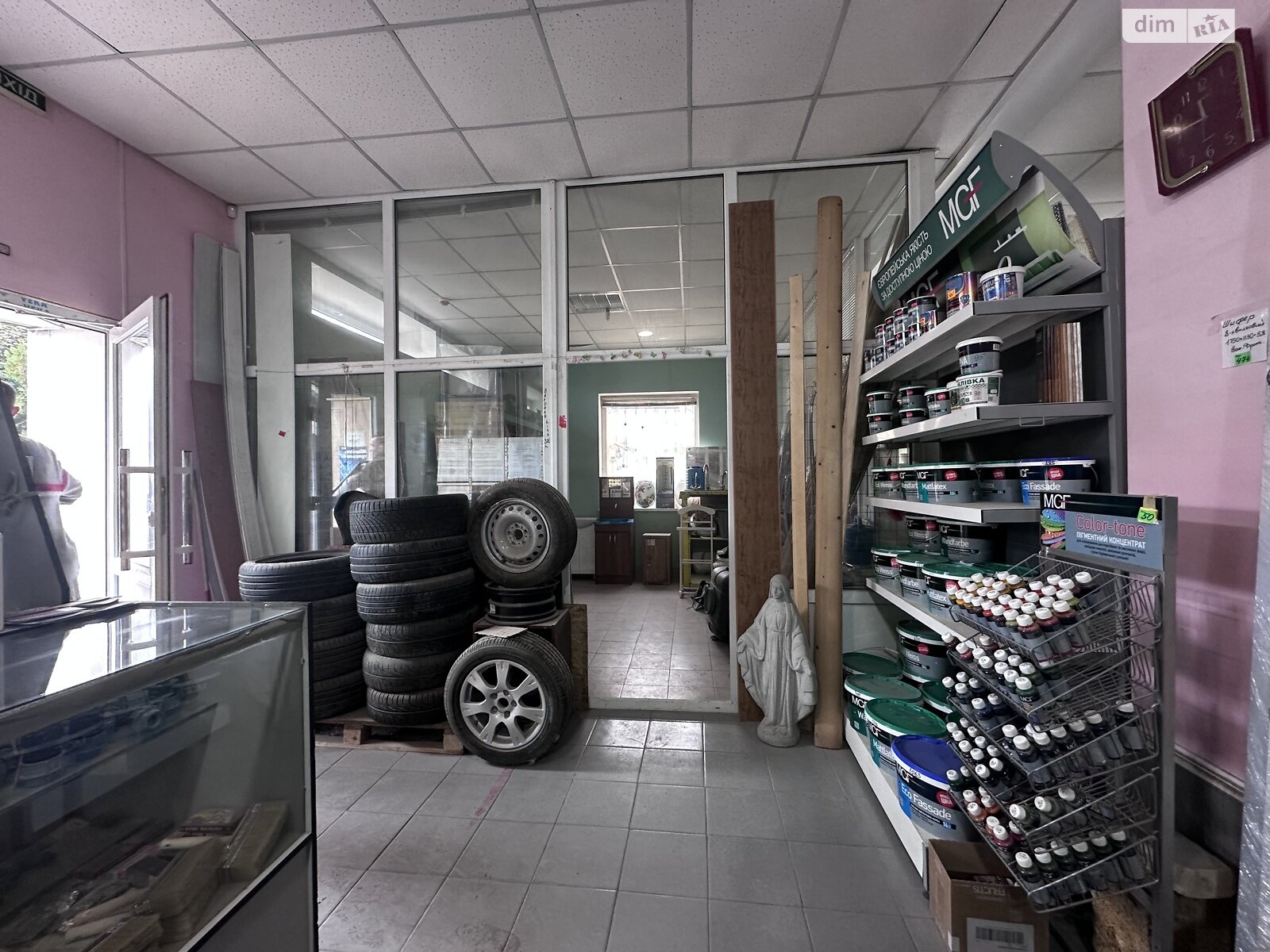 Коммерческое помещение в Гнивани, Соборная улица, цена продажи: 295 000 долларов за объект фото 1