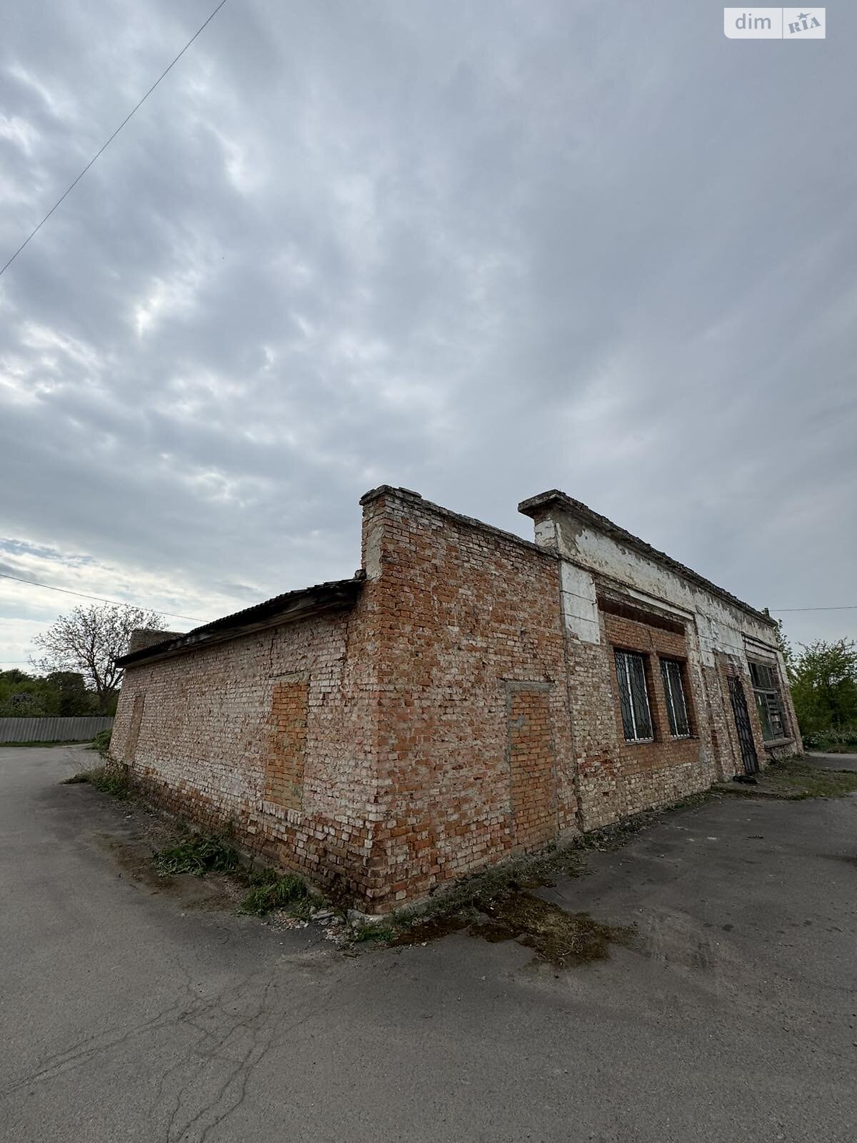 Комерційне приміщення в Гнівані, Ярошинського вулиця 2, ціна продажу: 30 000 доларів за об’єкт фото 1 Комерційне приміщення в Гнівані, Ярошинського вулиця 2, ціна продажу: 30 000 доларів за об’єкт фото 1