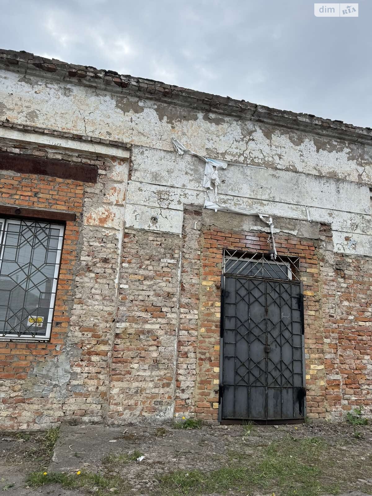 Комерційне приміщення в Гнівані, Ярошинського вулиця 2, ціна продажу: 30 000 доларів за об’єкт фото 1 Комерційне приміщення в Гнівані, Ярошинського вулиця 2, ціна продажу: 30 000 доларів за об’єкт фото 1