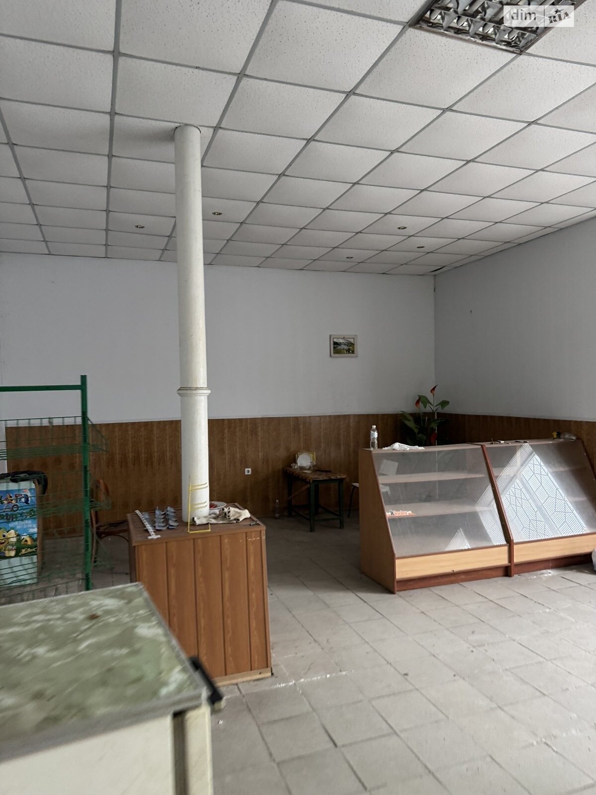 Комерційне приміщення в Гнівані, Ярошинського вулиця 2, ціна продажу: 30 000 доларів за об’єкт фото 1 Комерційне приміщення в Гнівані, Ярошинського вулиця 2, ціна продажу: 30 000 доларів за об’єкт фото 1