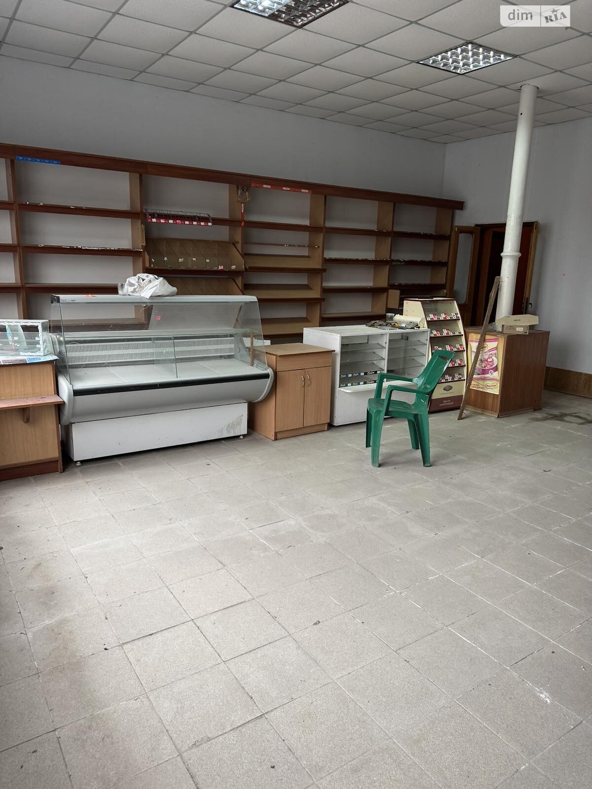 Комерційне приміщення в Гнівані, Ярошинського вулиця 2, ціна продажу: 30 000 доларів за об’єкт фото 1 Комерційне приміщення в Гнівані, Ярошинського вулиця 2, ціна продажу: 30 000 доларів за об’єкт фото 1