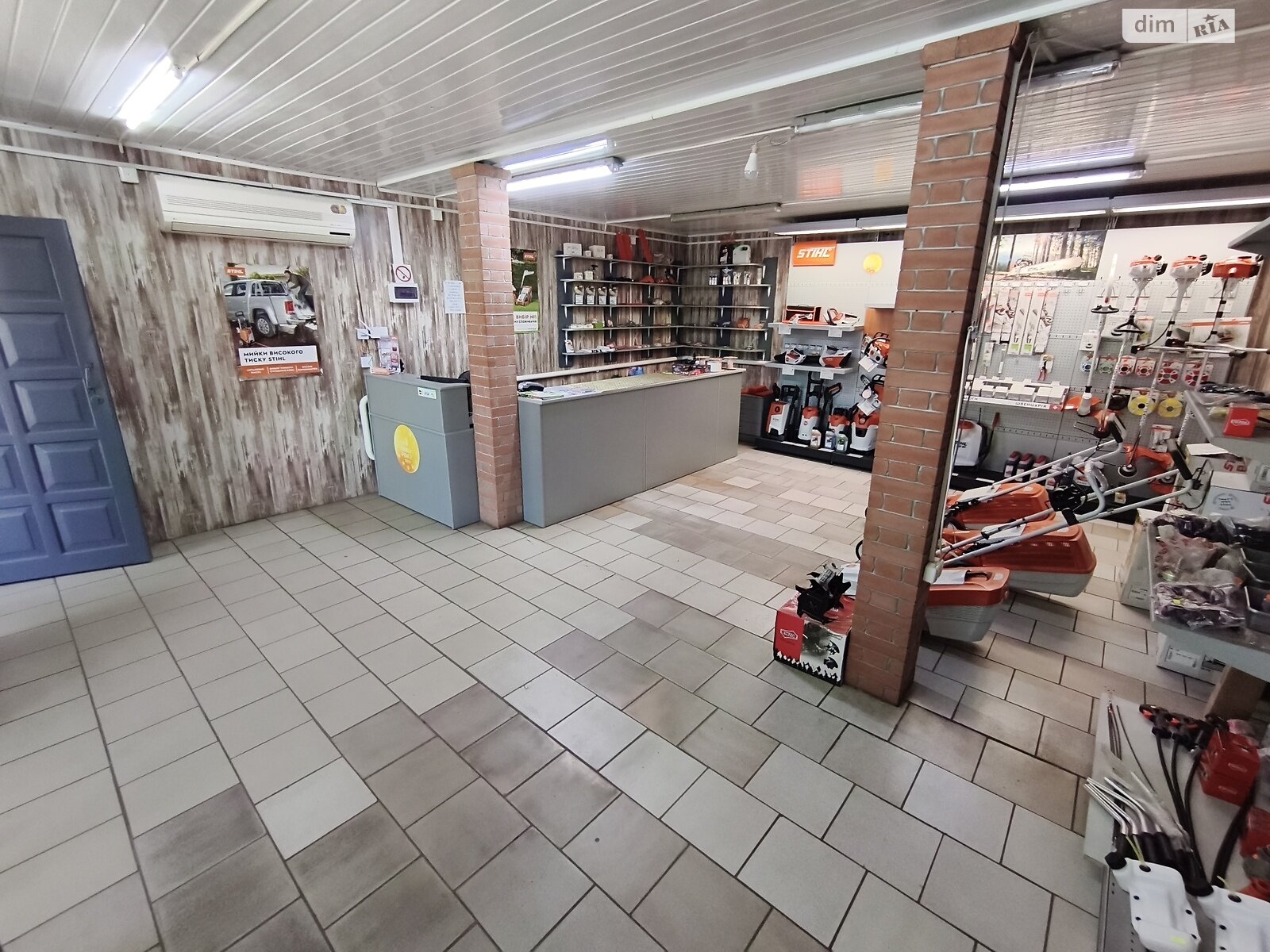 Комерційне приміщення в Городищі, продаж по Індустріальна вулиця 1, район Городище, ціна: 30 000 доларів за об’єкт фото 1