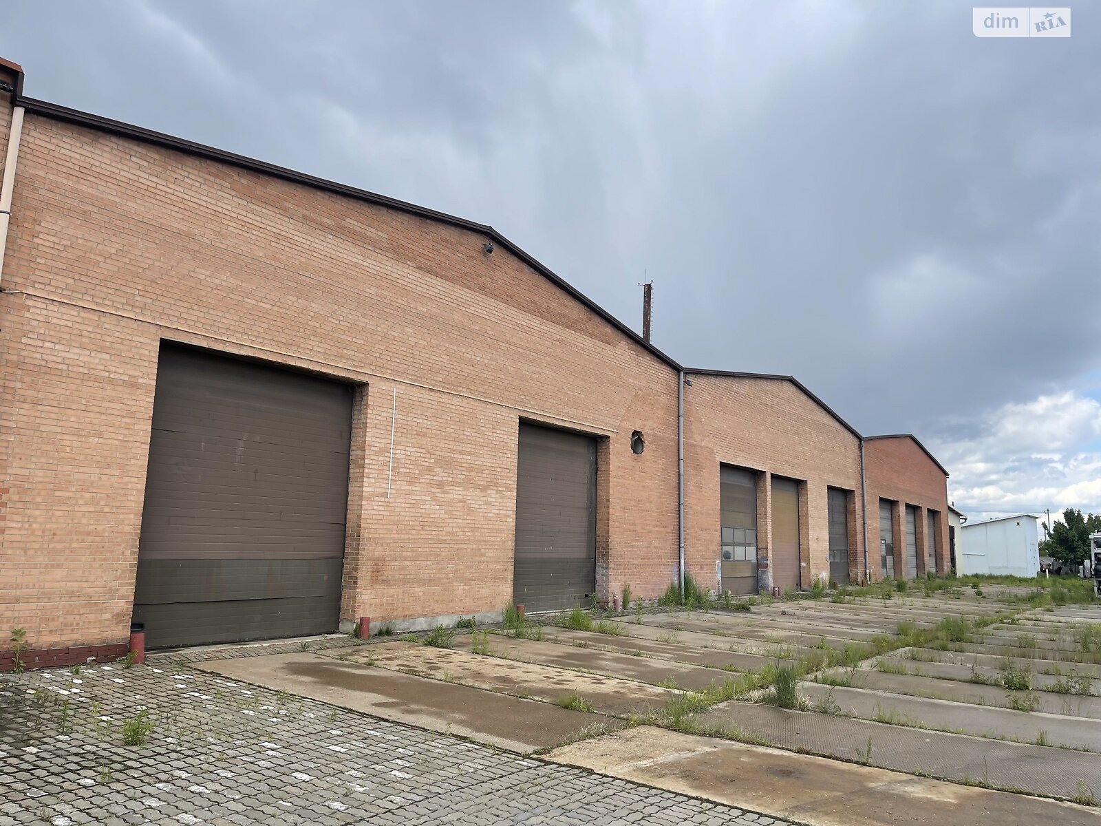 Коммерческое помещение в Городке, Ивасюка улица, цена: продажи 600 000 долларов за объект фото 1 Коммерческое помещение в Городке, Ивасюка улица, цена продажи: 600 000 долларов за объект фото 1