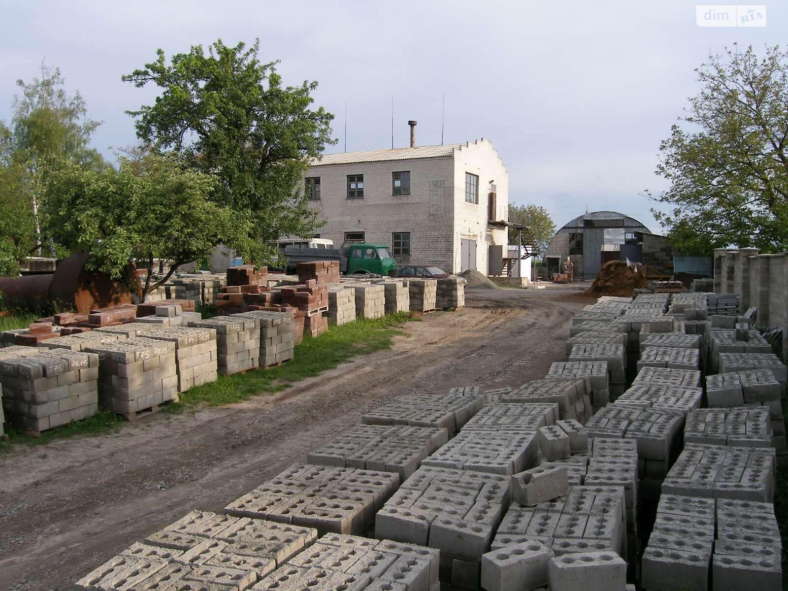 Коммерческое помещение в Горыньграде Втором, вулиця Шкільна, цена продажи: 200 000 долларов за объект фото 1