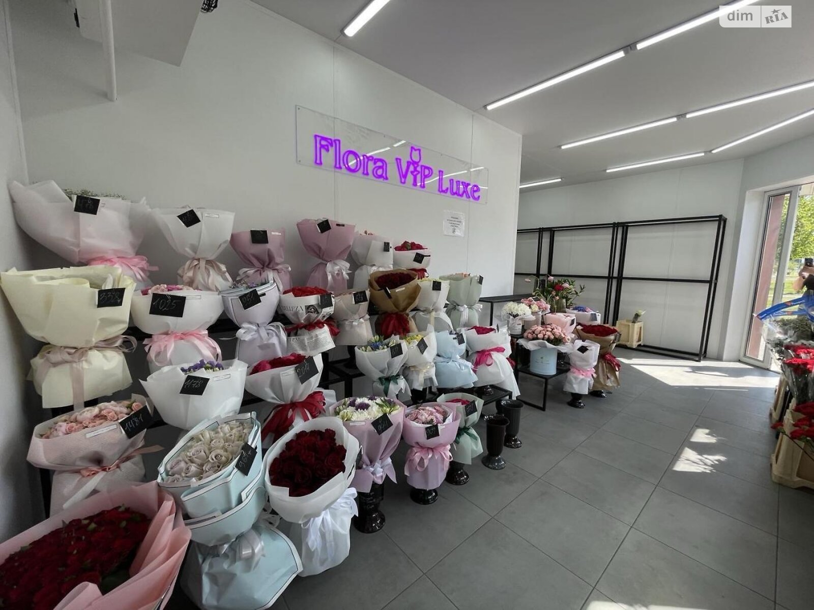 Коммерческое помещение в Гостомеле, Ленина улица, цена: продажи 160 000 долларов за объект фото 1 Коммерческое помещение в Гостомеле, Ленина улица, цена продажи: 160 000 долларов за объект фото 1
