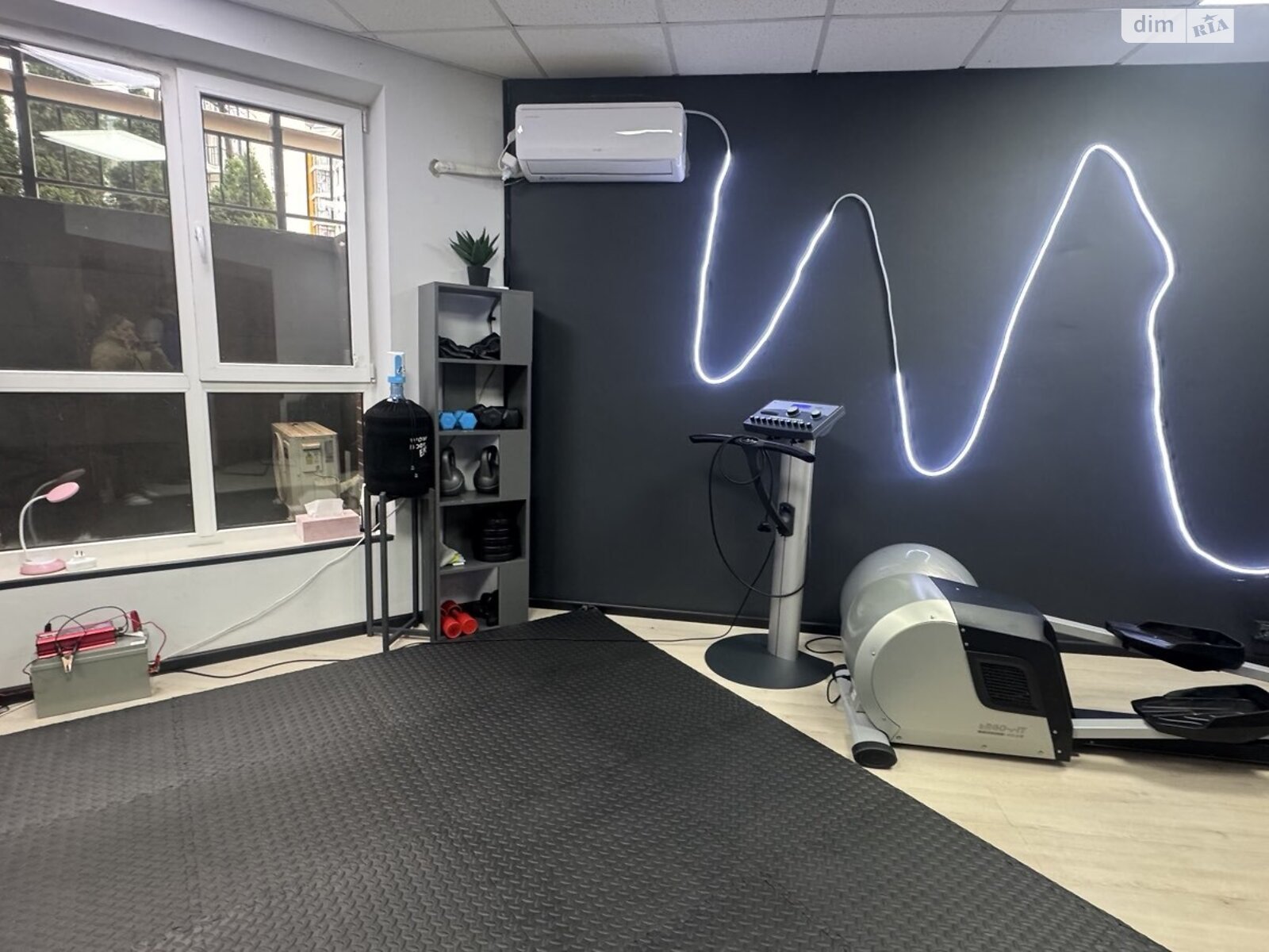 Коммерческое помещение в Гостомеле, Прорезная улица 9, цена продажи: 53 000 долларов за объект фото 1