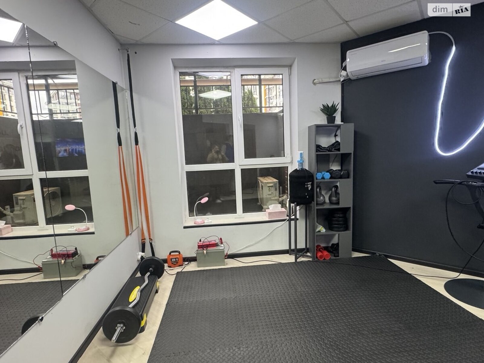 Коммерческое помещение в Гостомеле, Прорезная улица 9, цена продажи: 53 000 долларов за объект фото 1