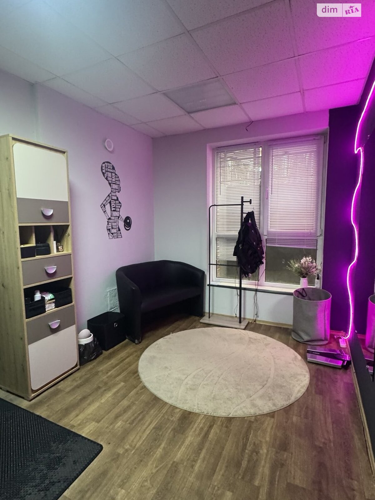 Коммерческое помещение в Гостомеле, Прорезная улица 9, цена продажи: 53 000 долларов за объект фото 1