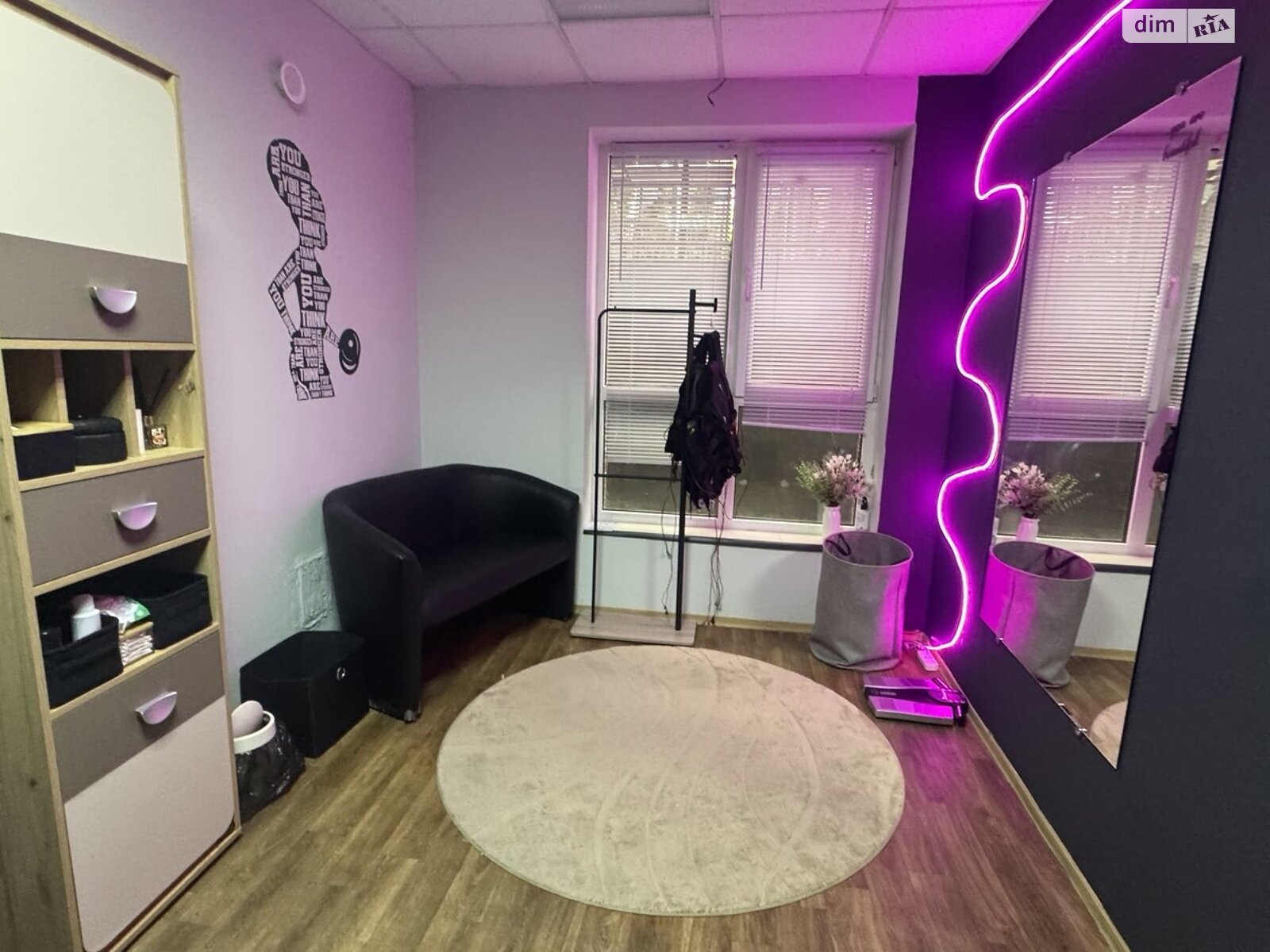 Коммерческое помещение в Гостомеле, Прорезная улица 9, цена продажи: 53 000 долларов за объект фото 1