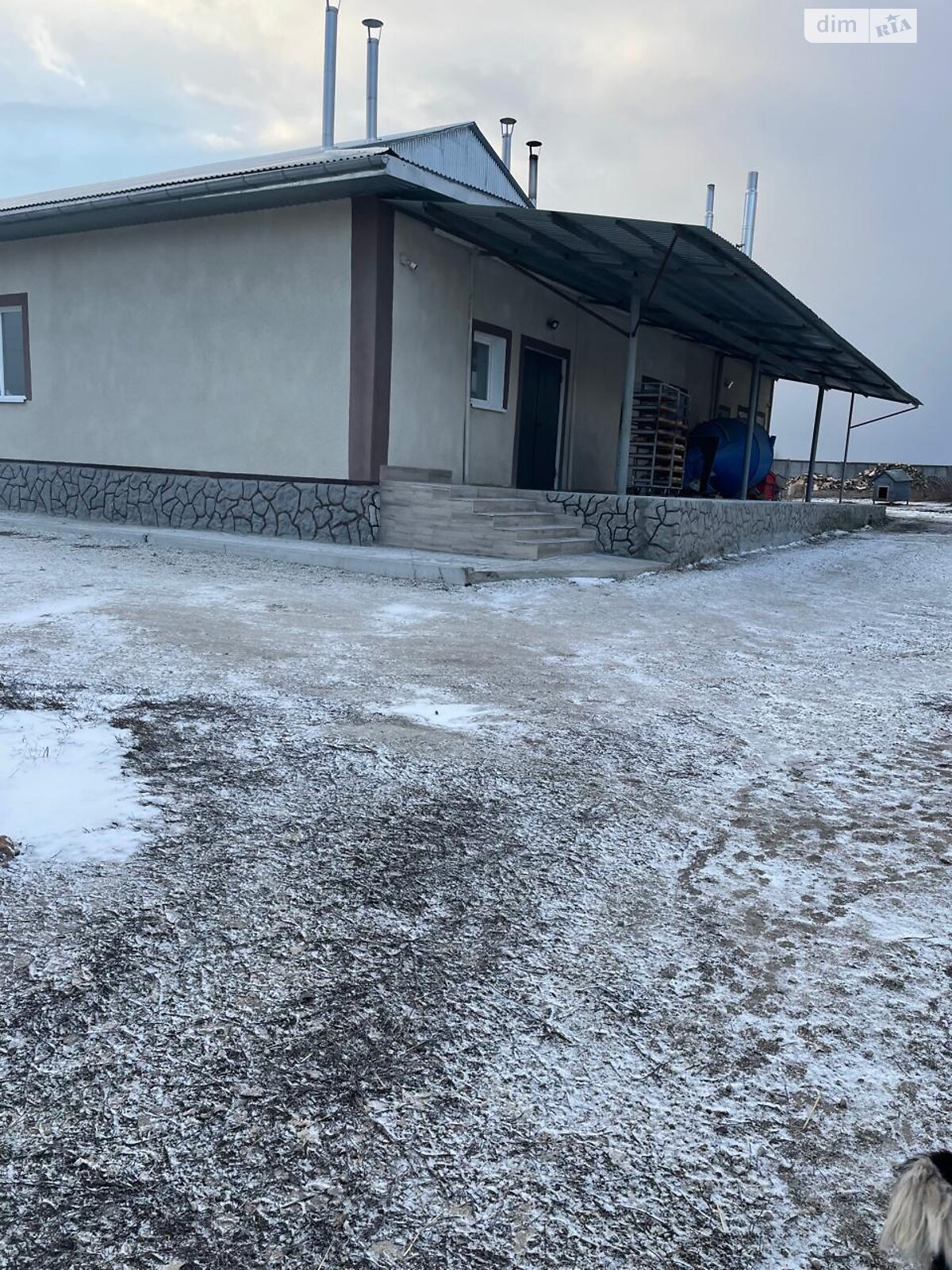 Коммерческое помещение в Гримайлове, Виконская улица, цена: продажи 385 000 долларов за объект фото 1 Коммерческое помещение в Гримайлове, Виконская улица, цена продажи: 385 000 долларов за объект фото 1